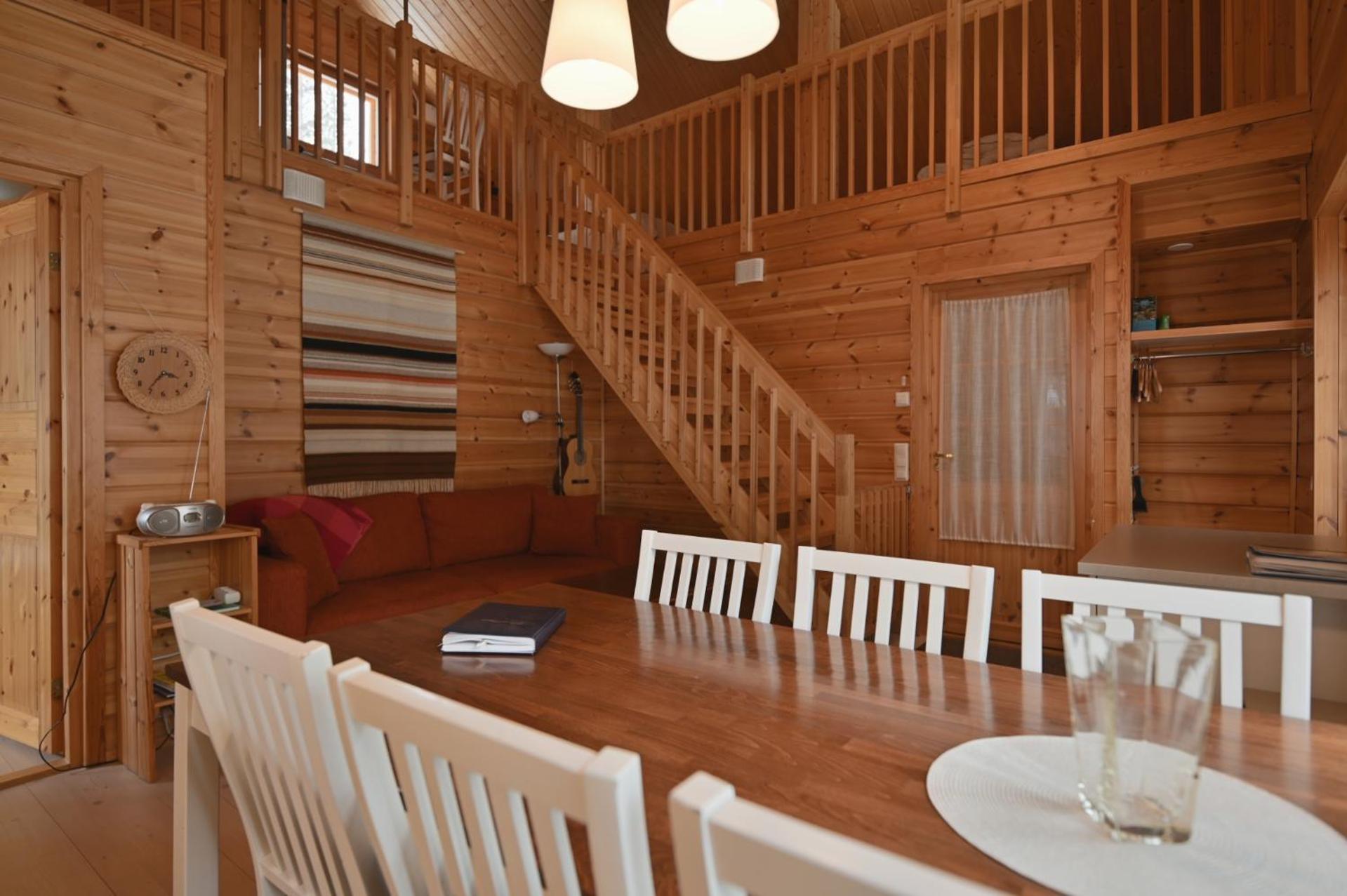 Holiday Cabin Aurora River inc Wilderness Sauna