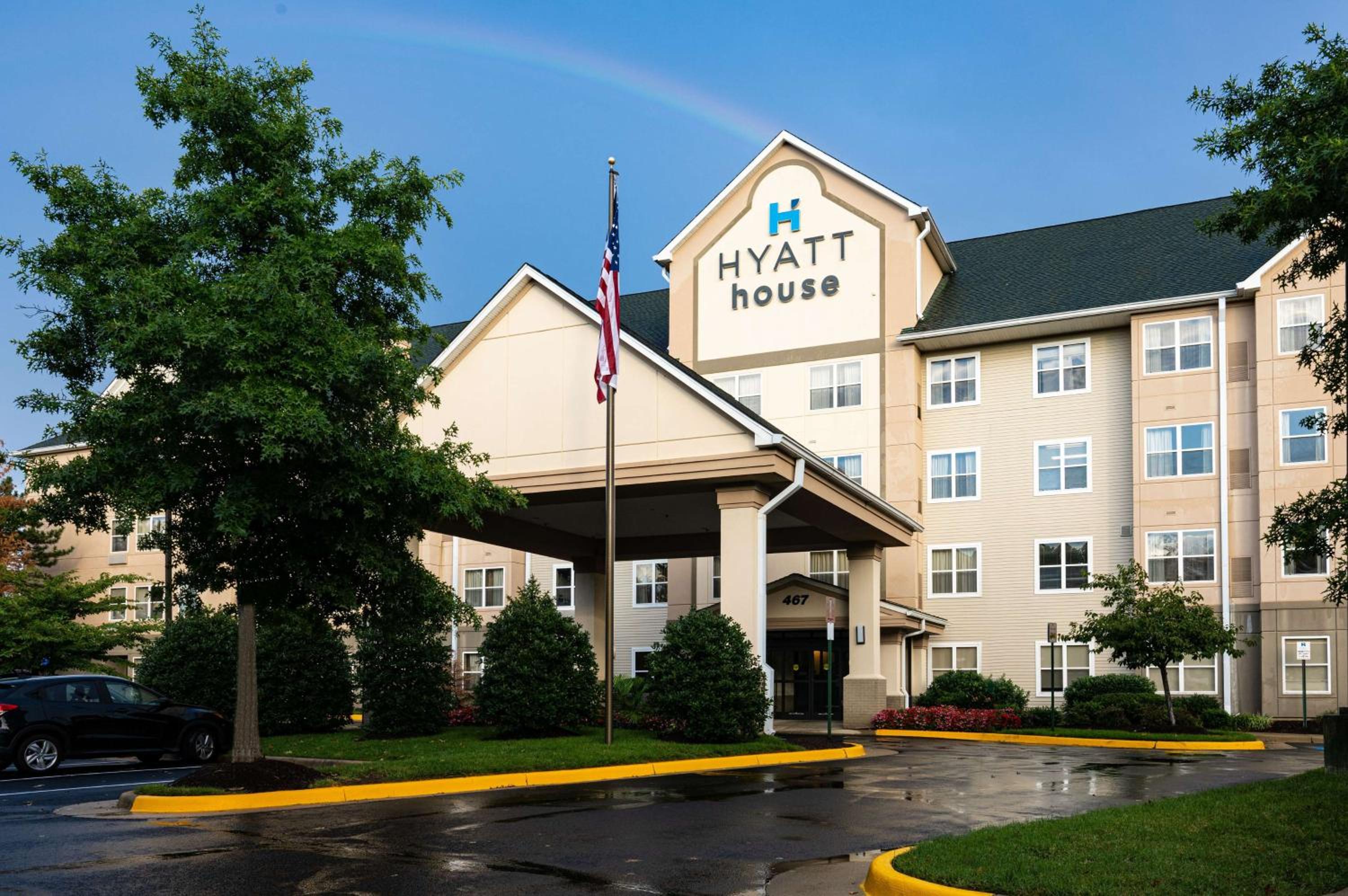Hyatt House Herndon/Reston - Property Image 20