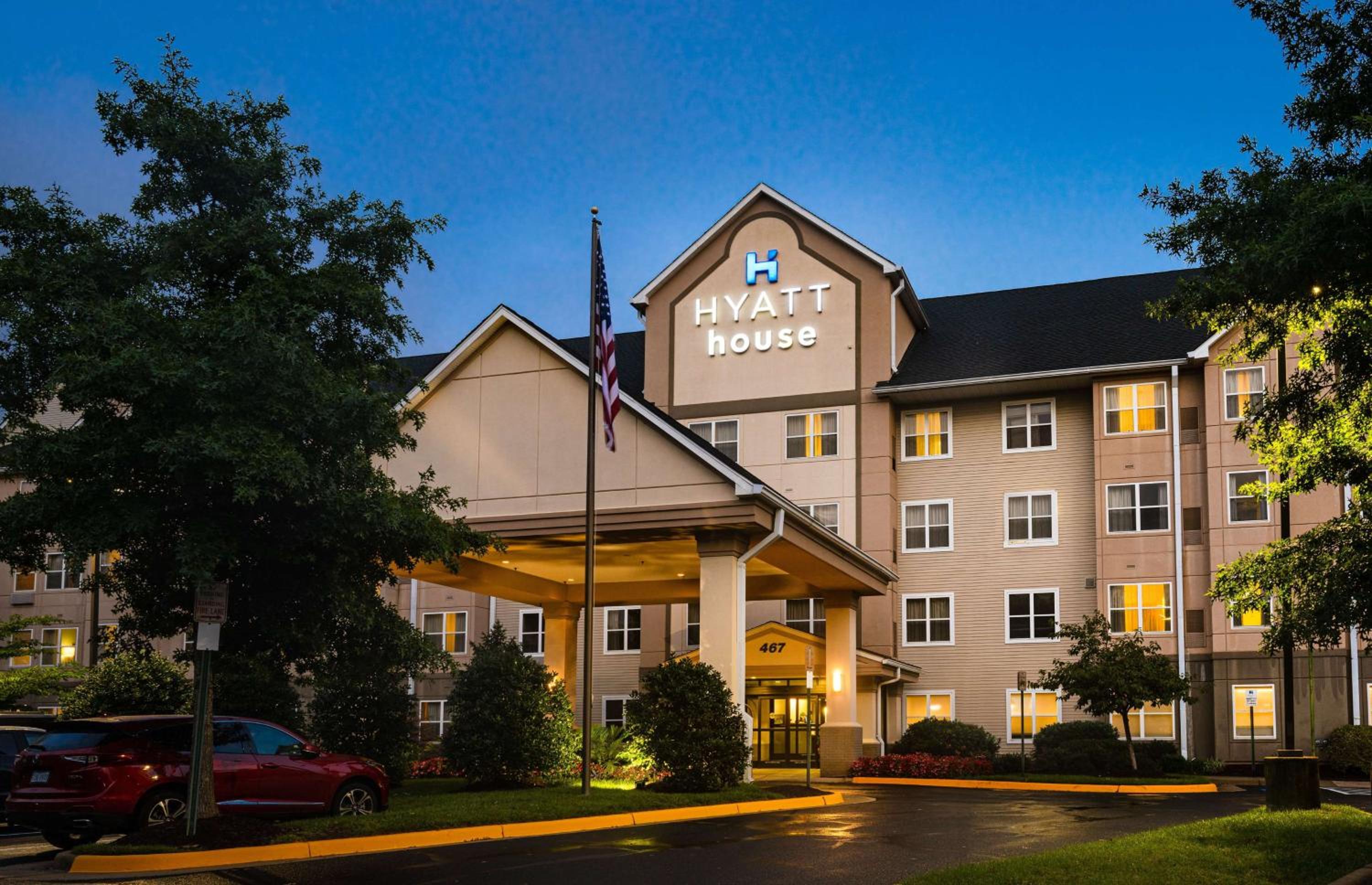 Hyatt House Herndon/Reston - Property Image 21