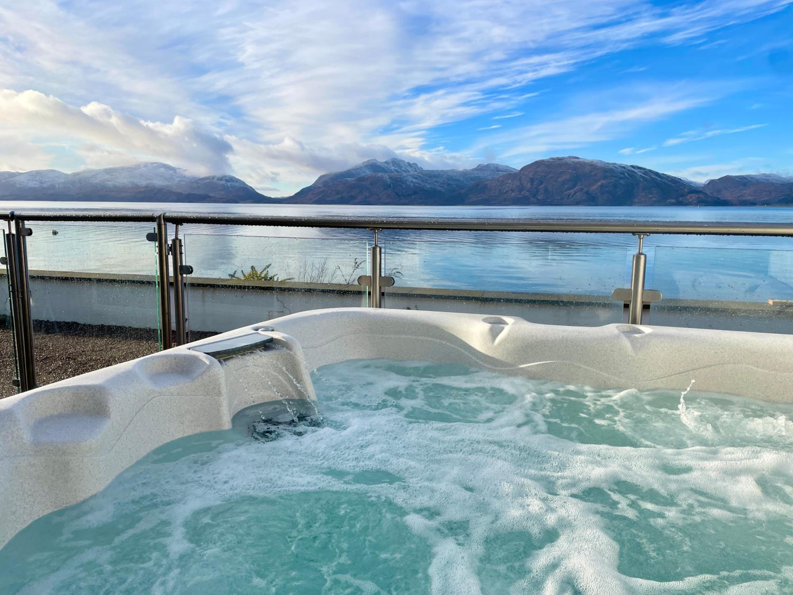 Beach Houses with Hot Tubs view 2