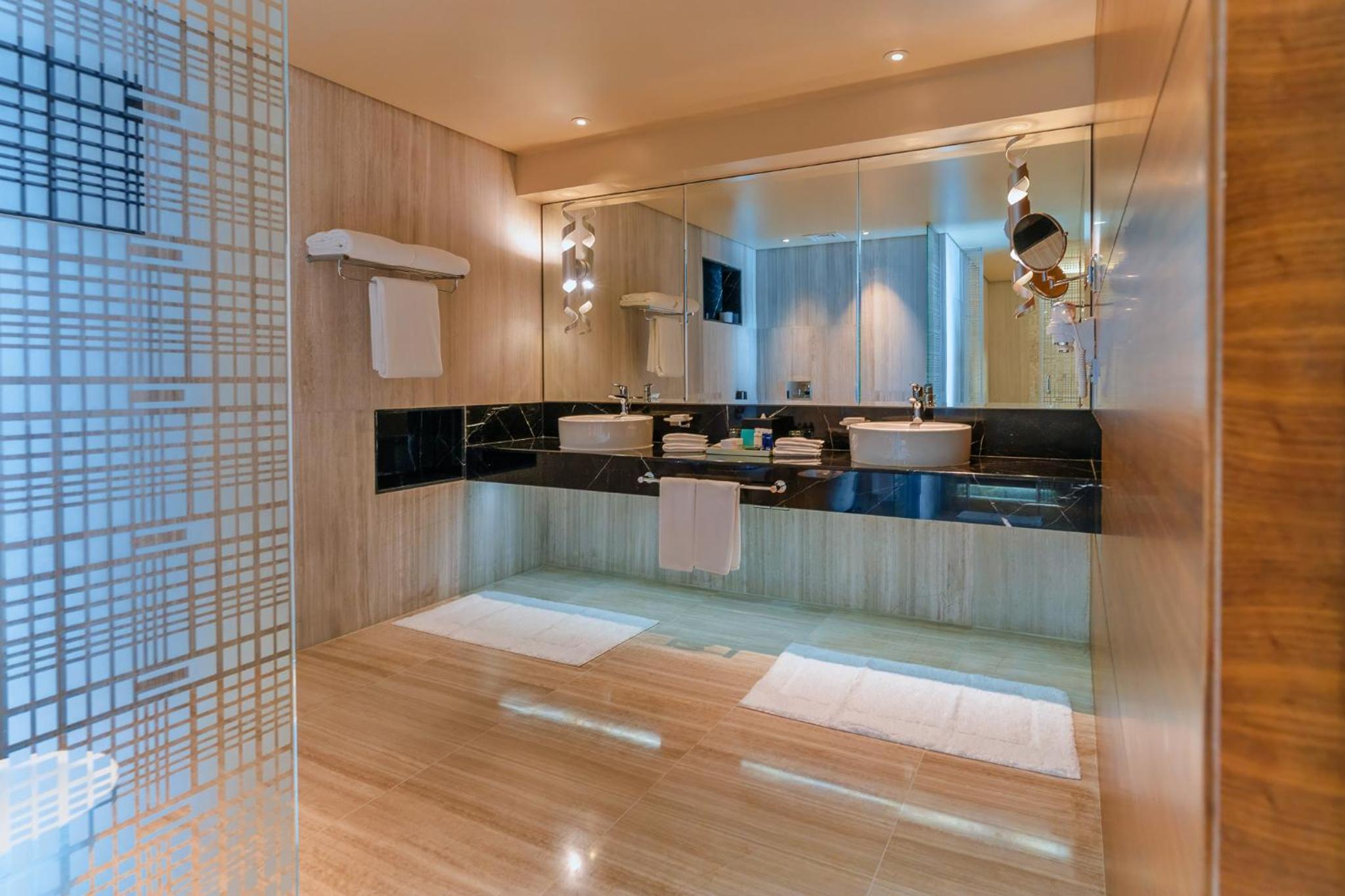 The Art Hotel & Resort