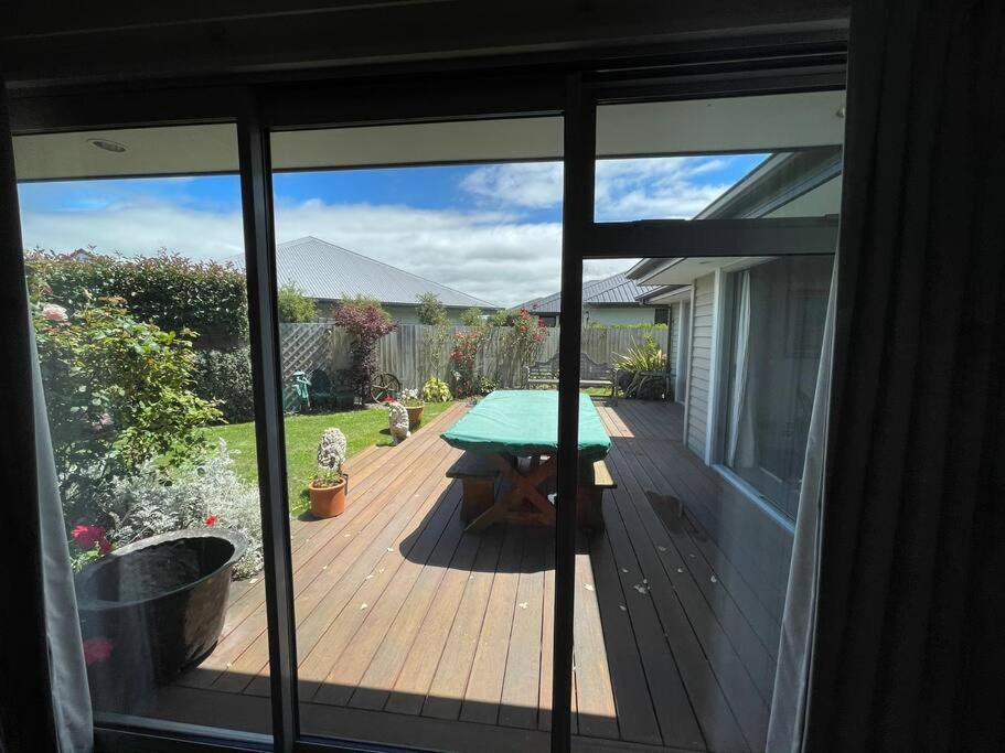 Graylees Stunning Private Family Home view 2