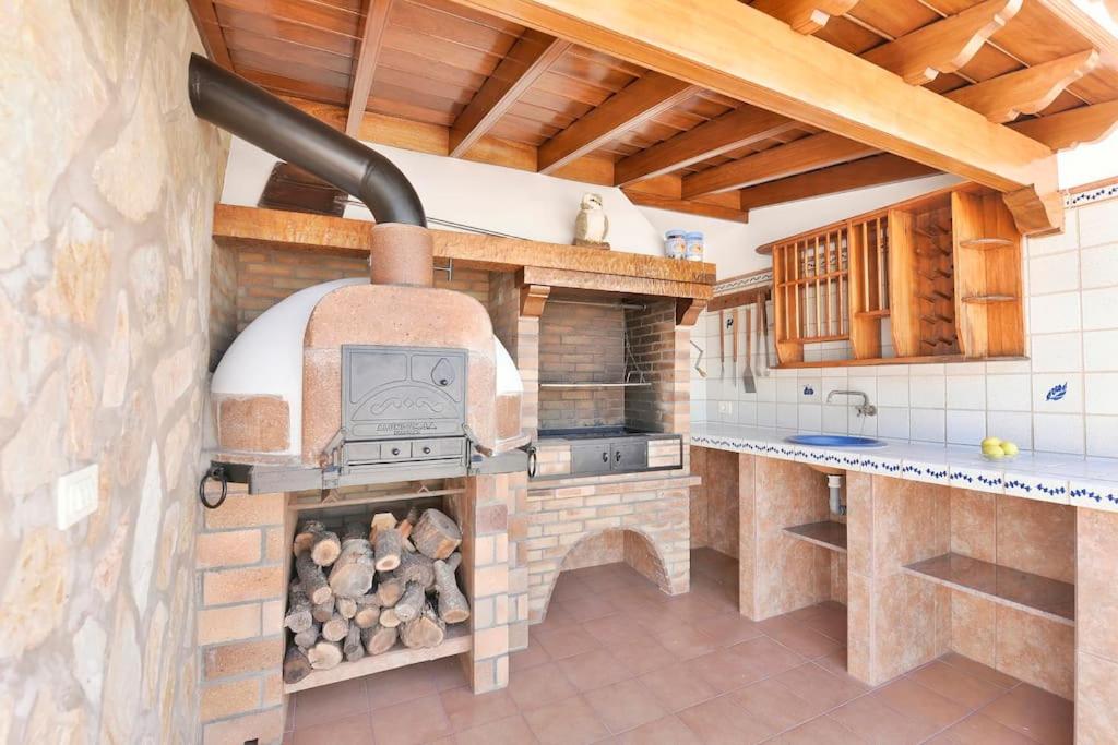 Casa Duque - vistas, jacuzzi, sauna y piscina view 2