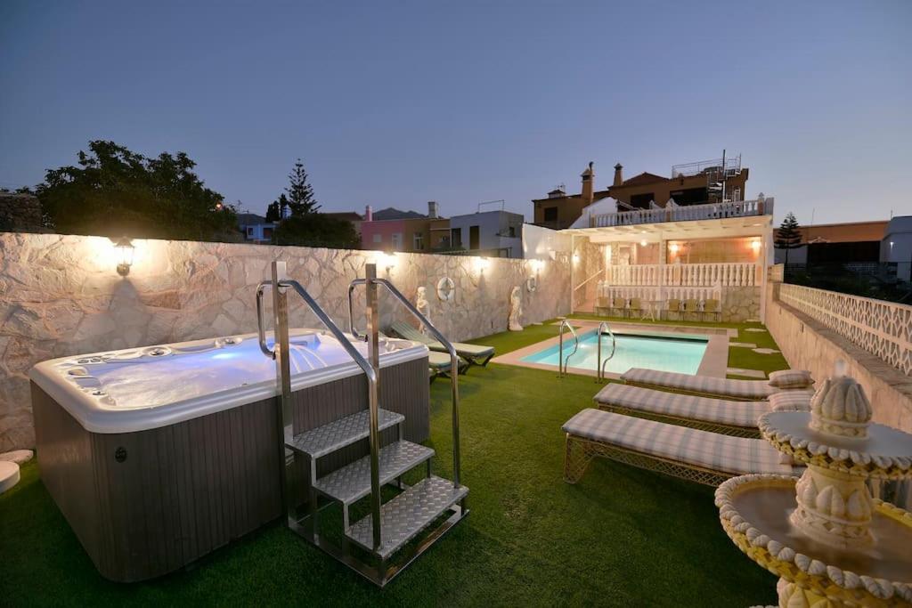 Casa Duque - vistas, jacuzzi, sauna y piscina view 5