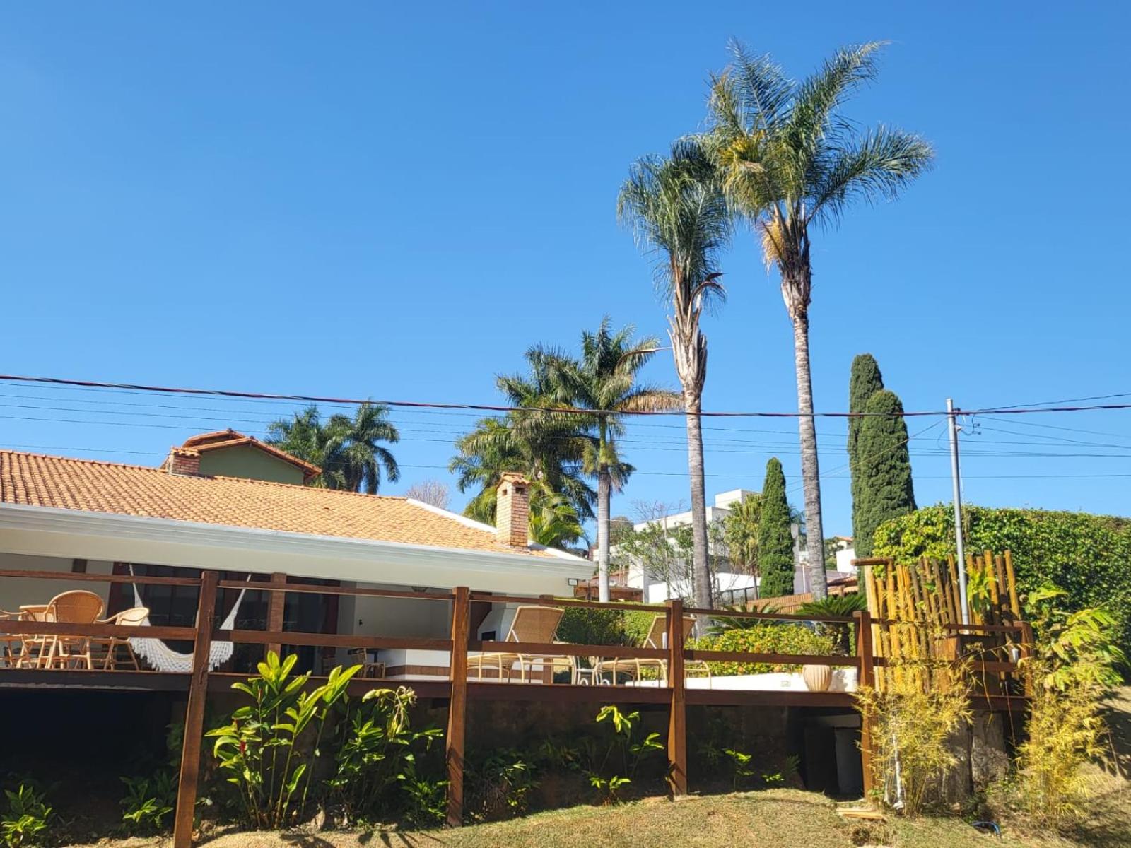 Casa Temporada em Frente ao Lago - Escarpas do Lago - Capitólio
