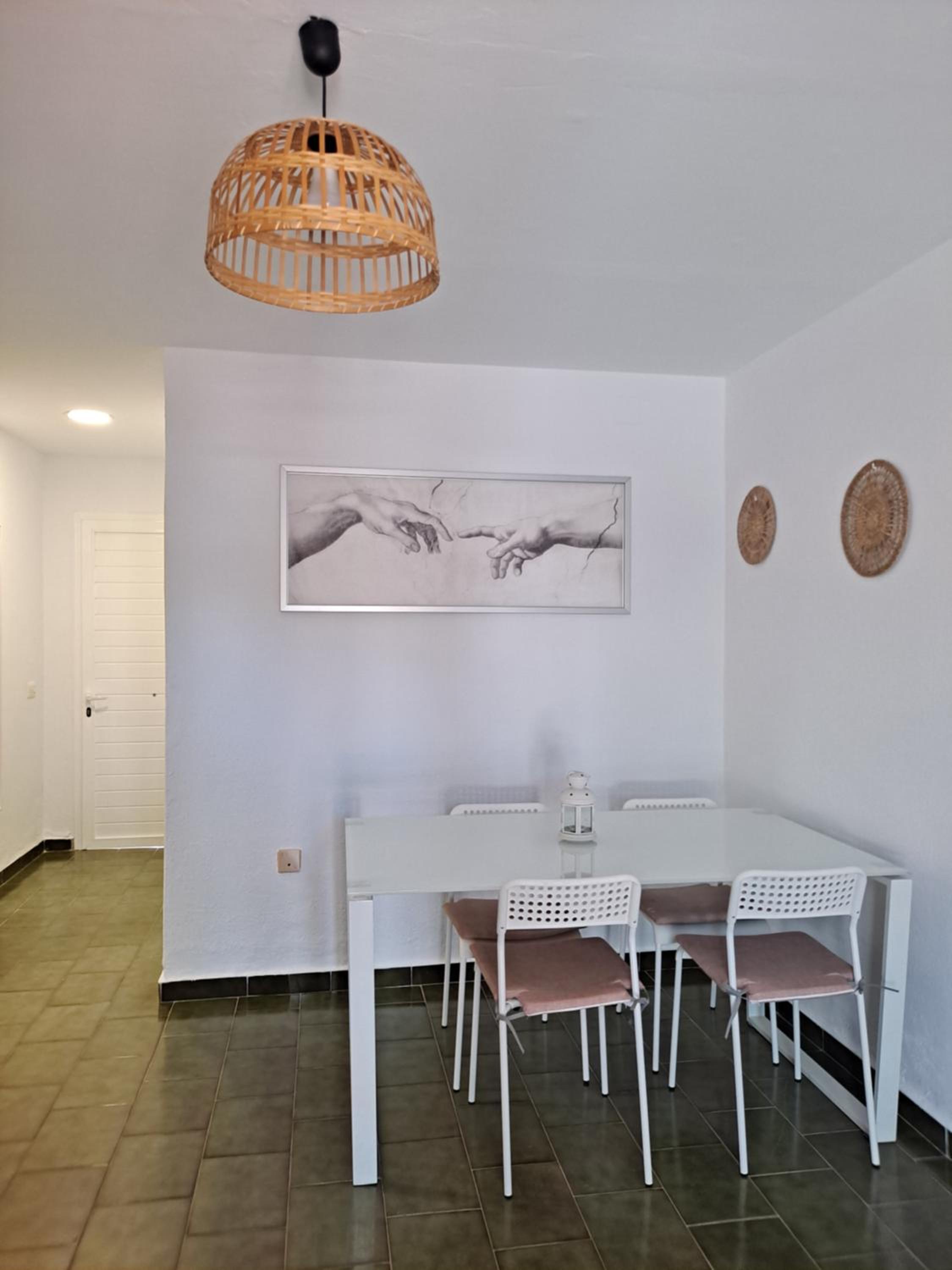 Apartamento bajo Acuario