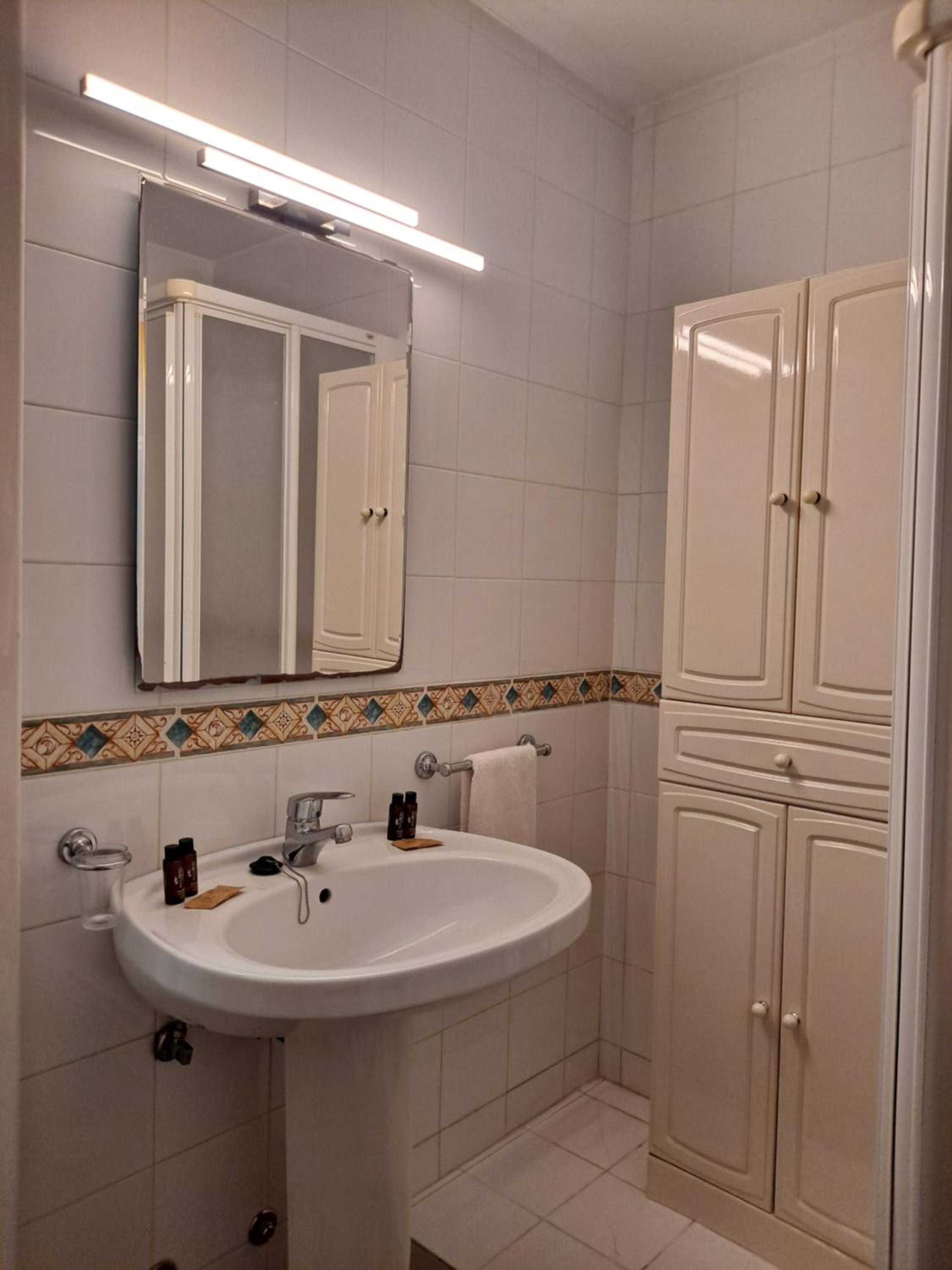 Apartamento bajo Acuario