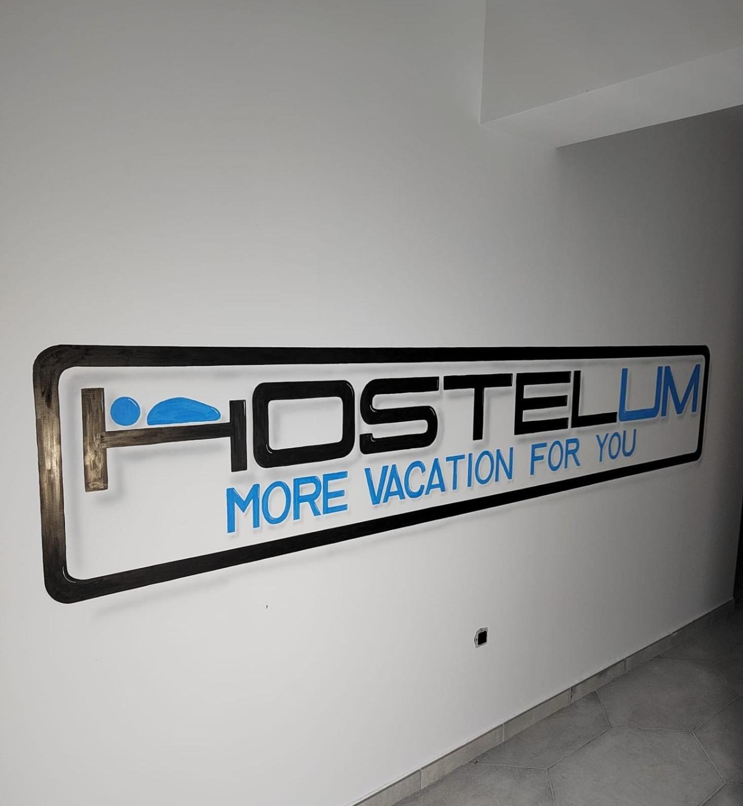 Hostelum