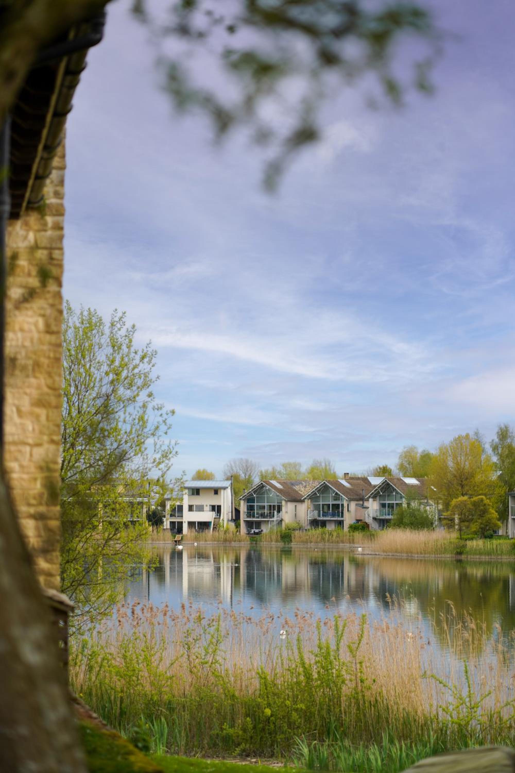 Toad Hall Pet-Friendly Family Stay, Lake Access view 3