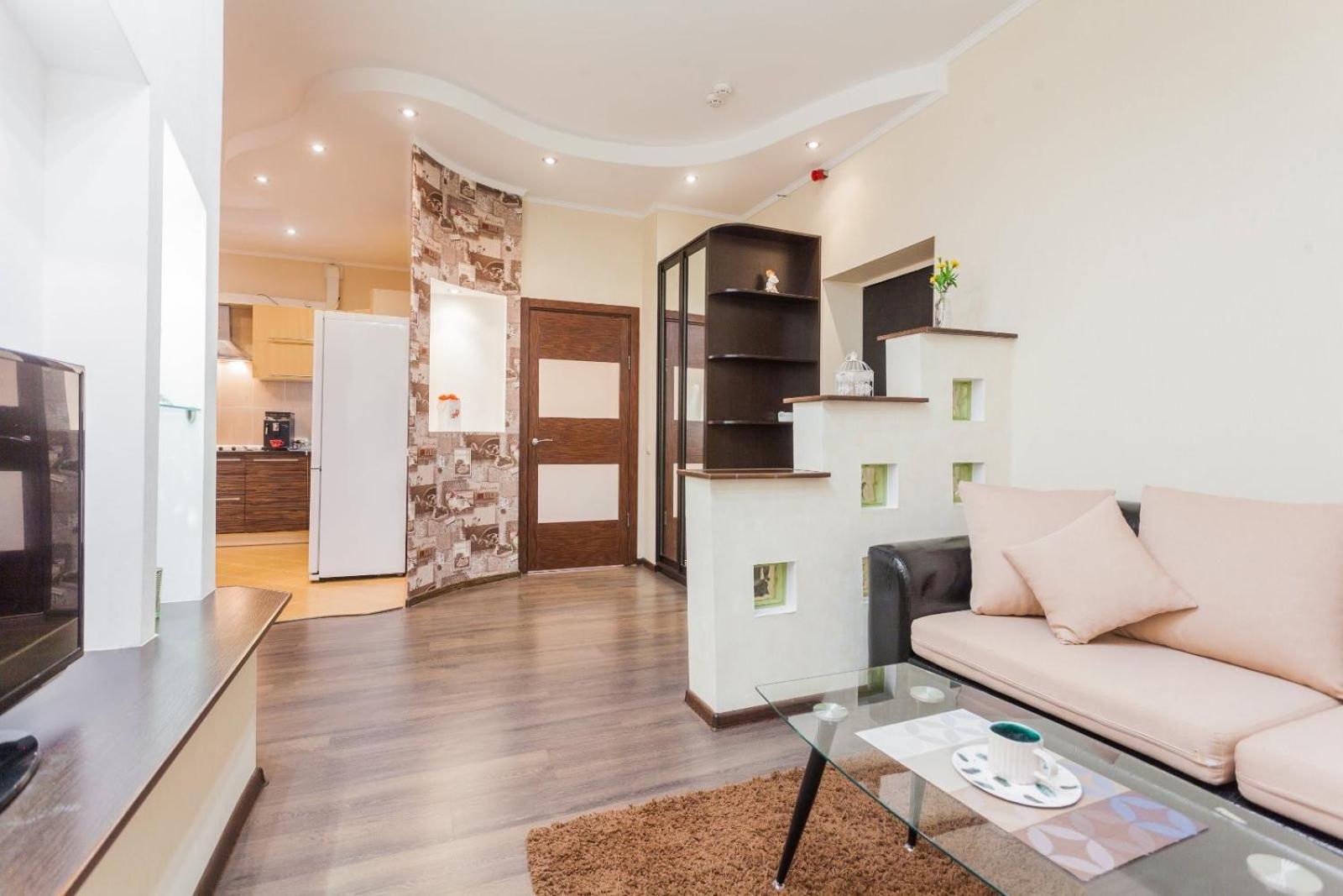 NAVIT apartments with breakfast,near the railway station, the city center, the park view 4