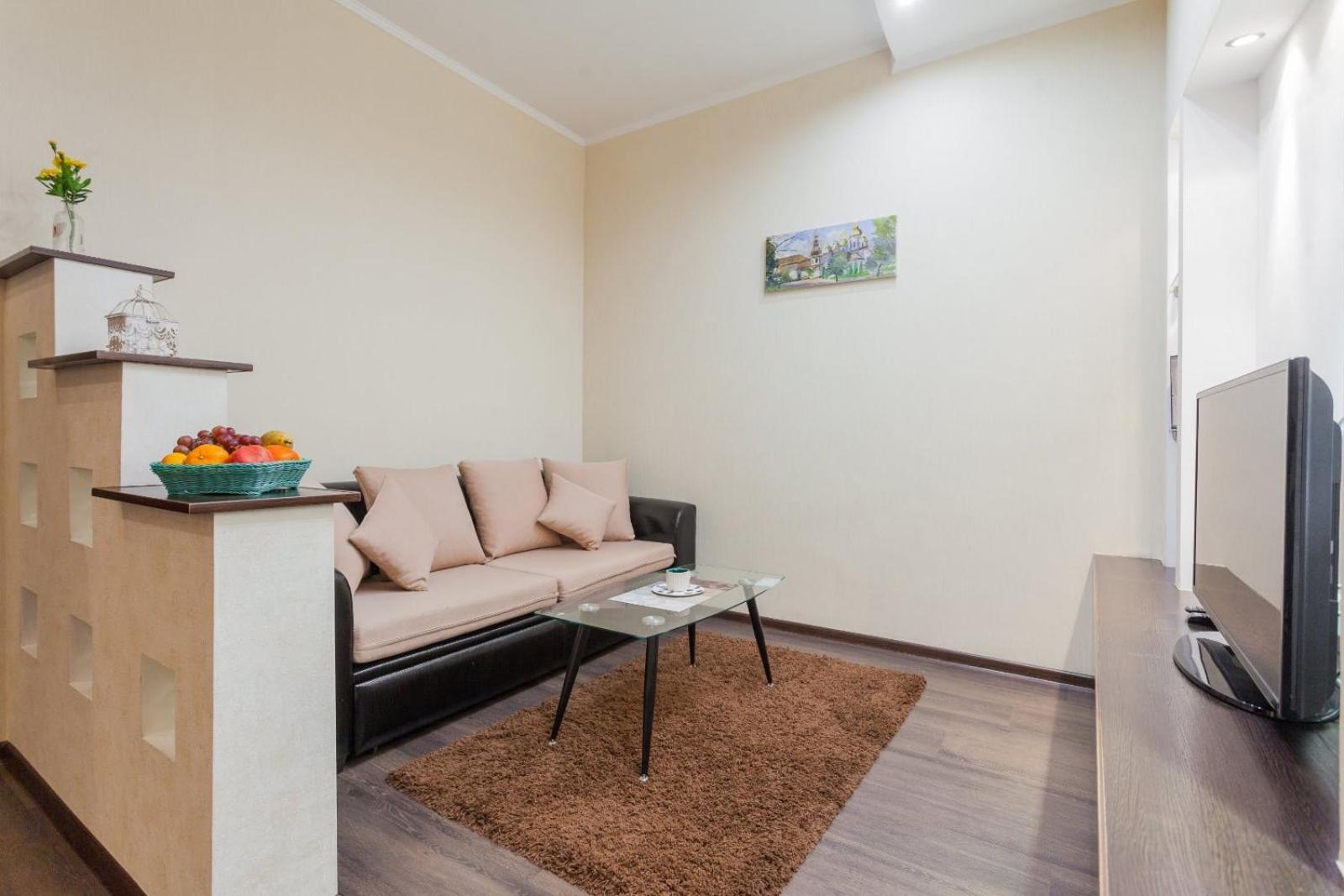 NAVIT apartments with breakfast,near the railway station, the city center, the park view 3
