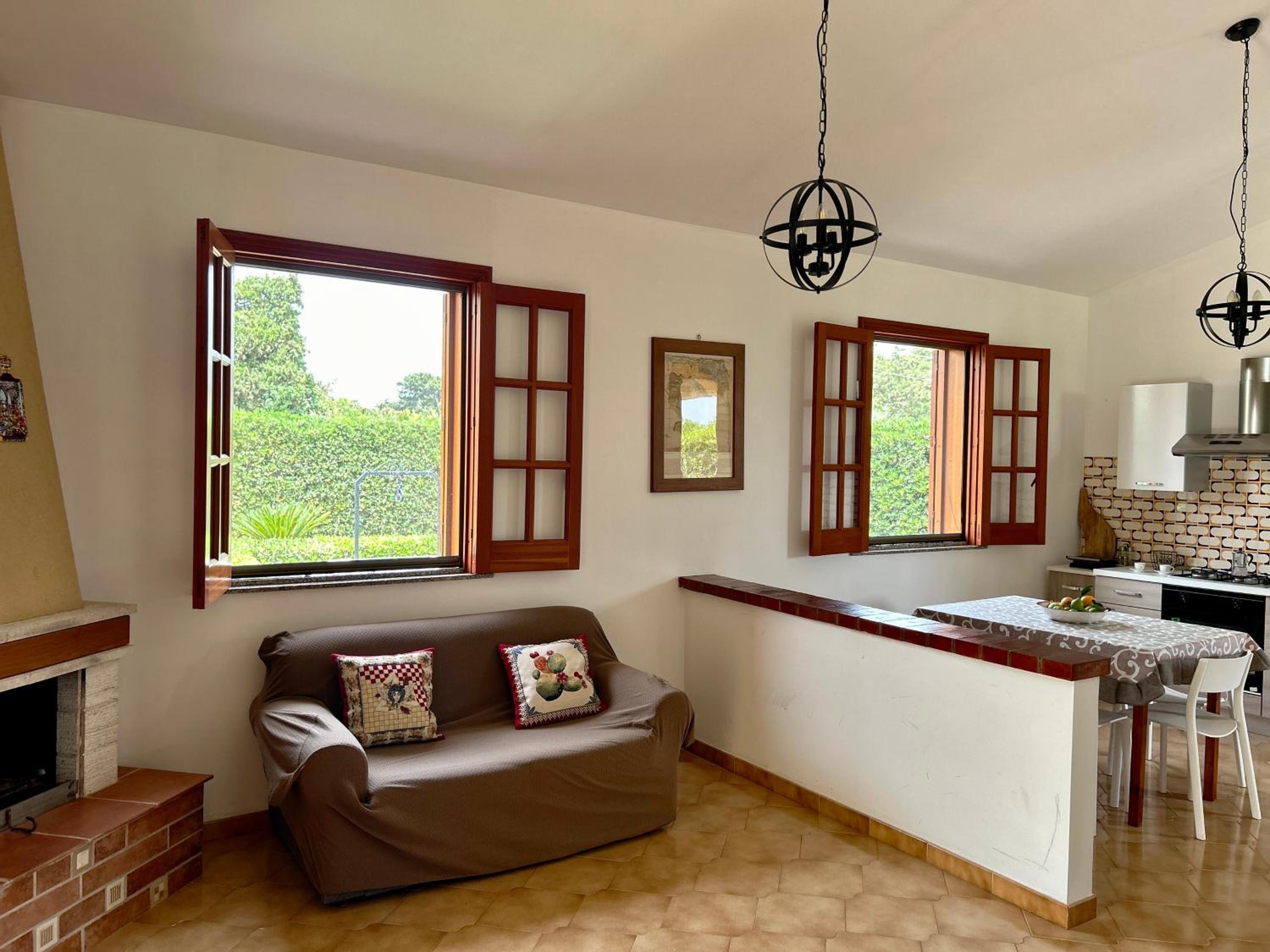 Garden Paradise near the sandy beach, parking & wifi view 5