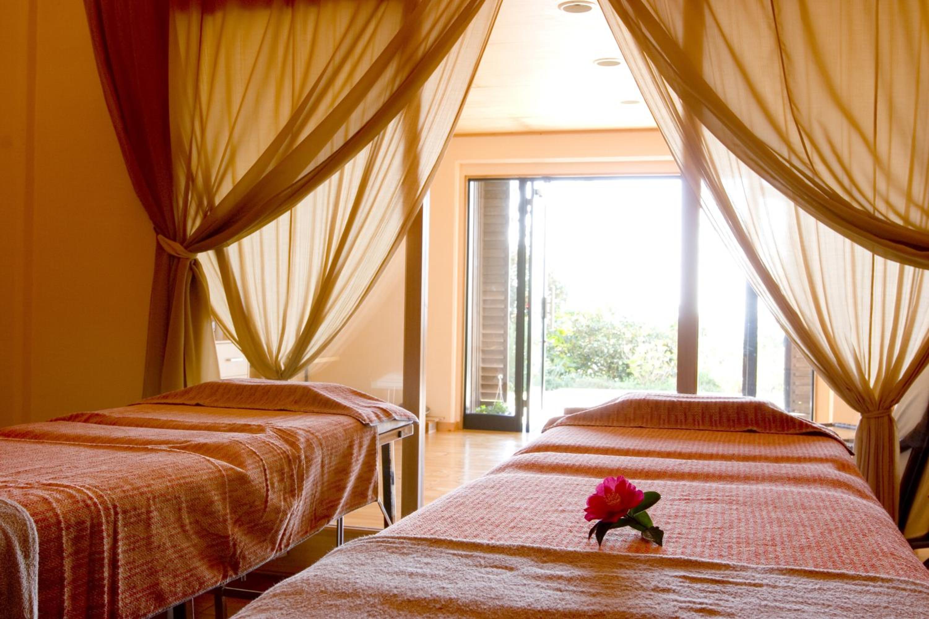 Mashio Hotel & Resort