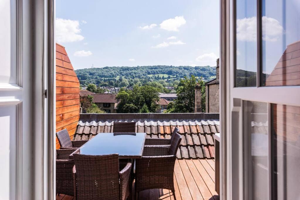 Vintner house - 3 bed with hot tub view 3