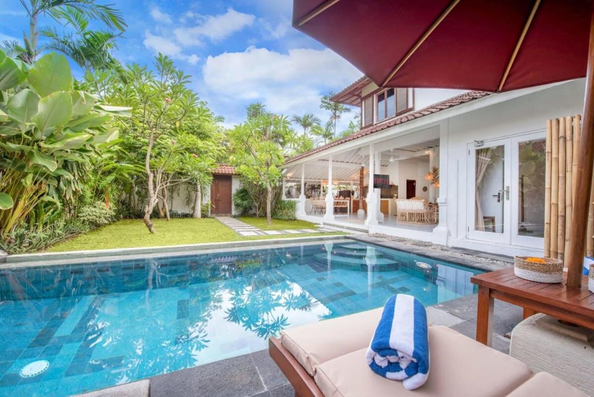 Villa London - Private 4 BDR Villa in Seminyak, Pool & Garden in prime Location
