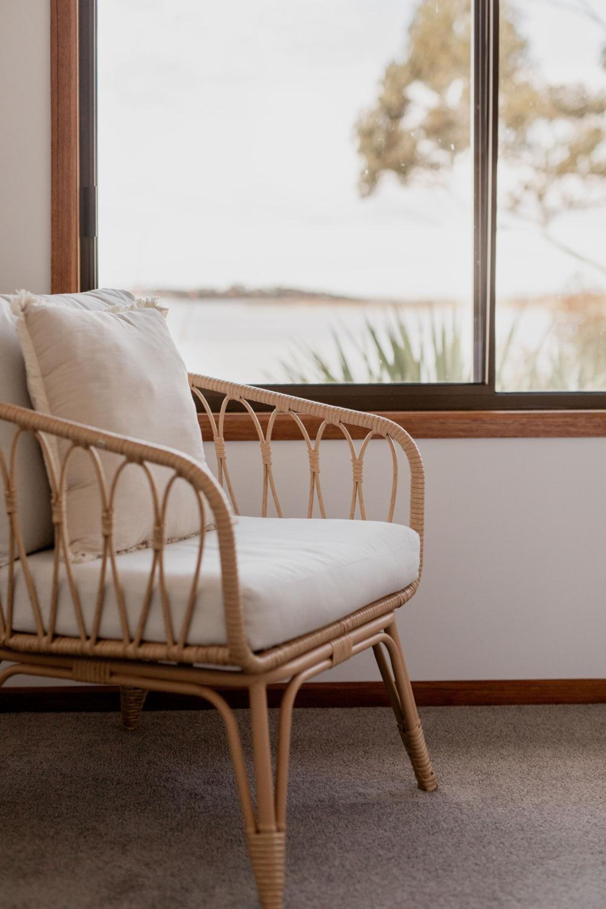 Seagrass Coastal Retreat with direct beach access