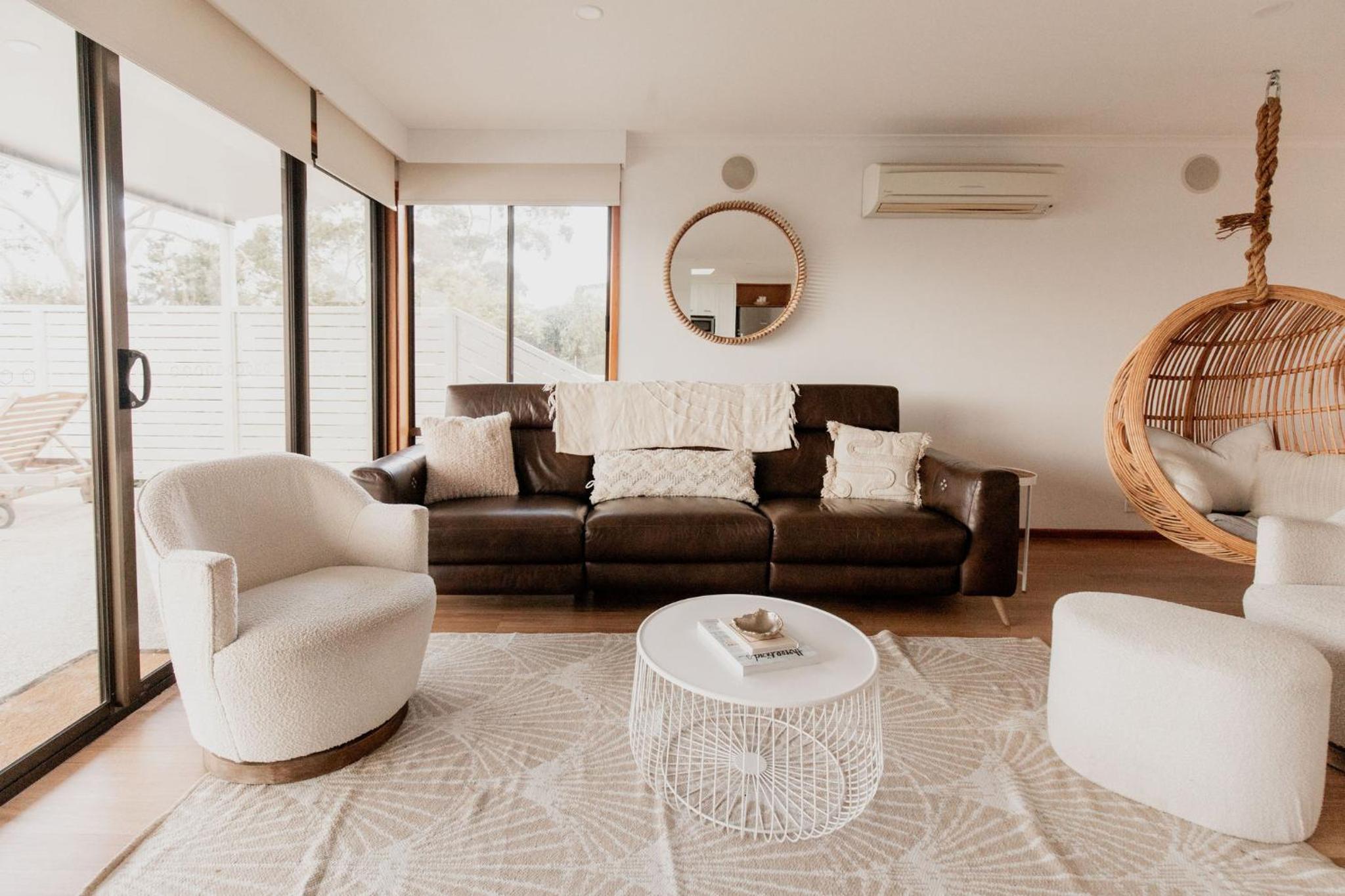 Seagrass Coastal Retreat with direct beach access