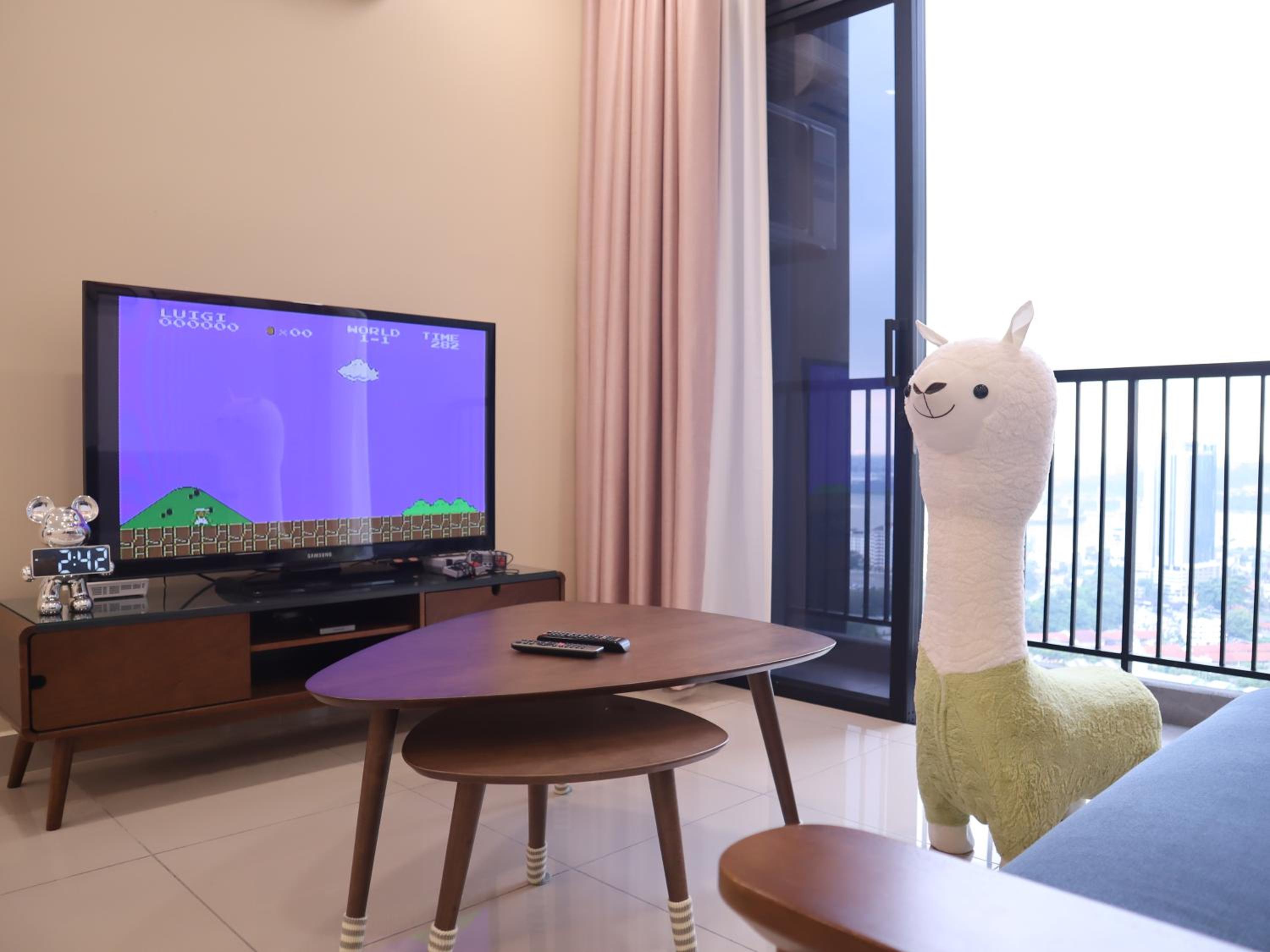 Twin Tower Residence by Nest Home【5 mins walk to CIQ】
