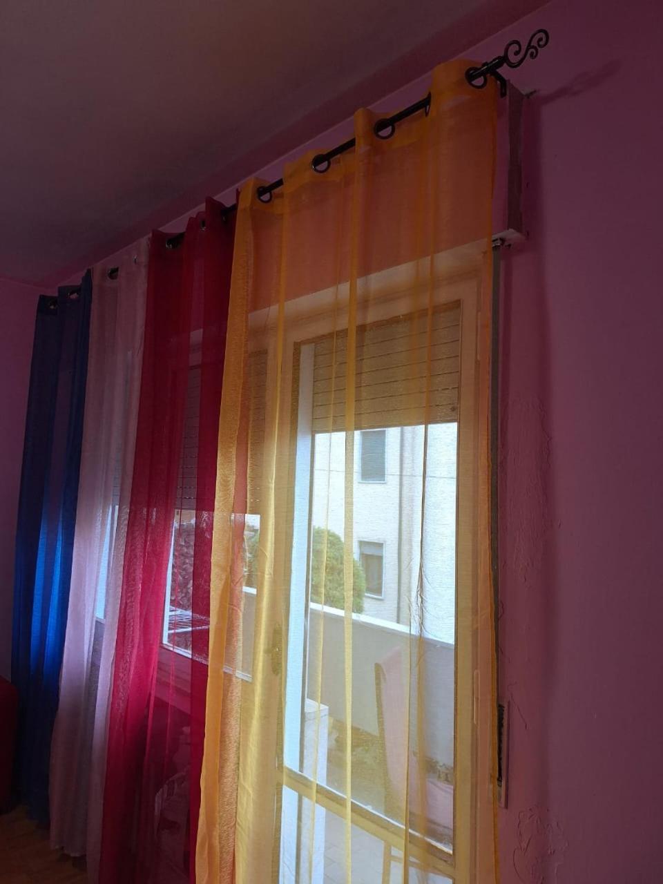 Photo 33