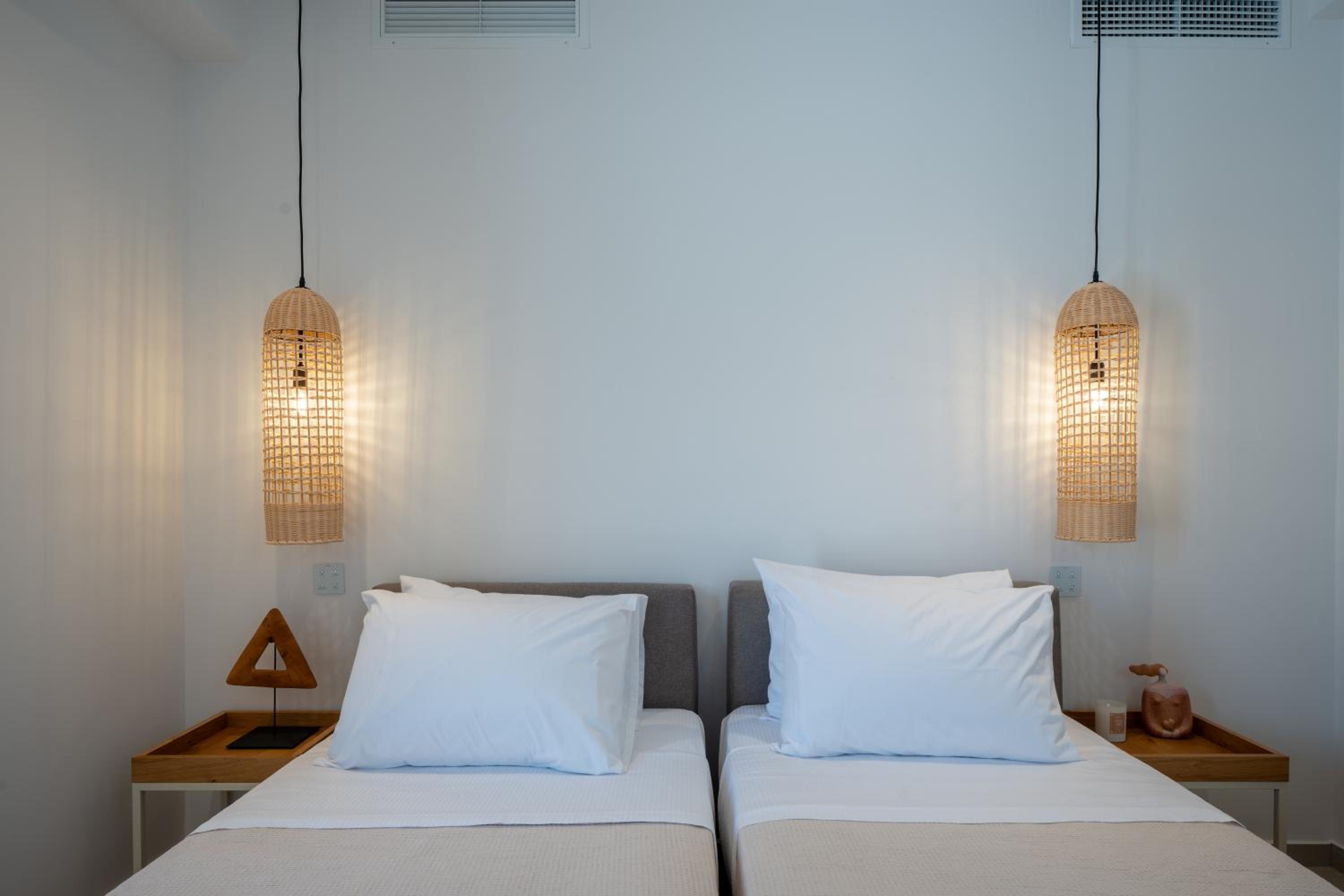 AmphiMatrion Luxury Residence
