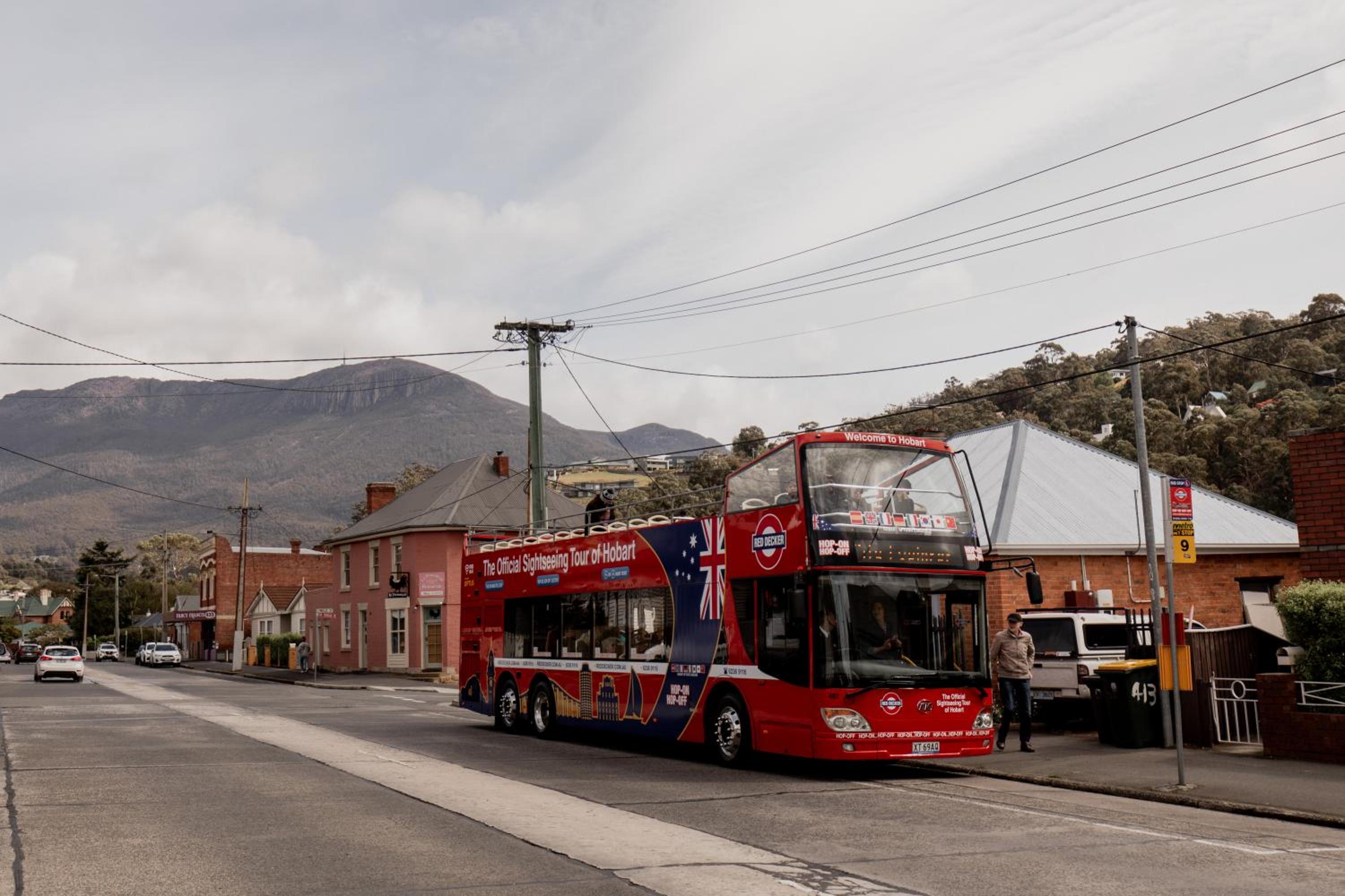 'Allambee=' Heritage cottage in trendy South Hobart