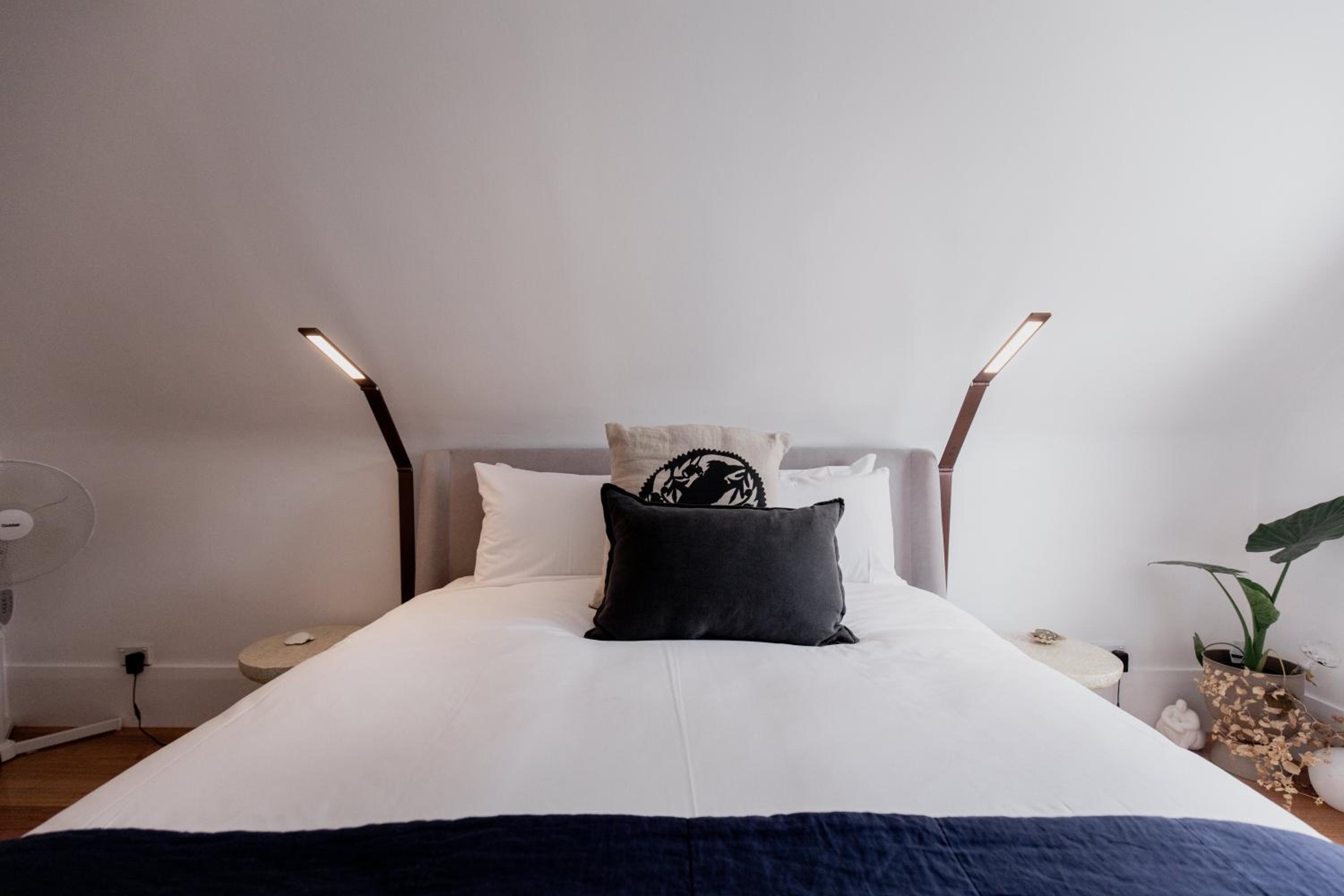 'Allambee=' Heritage cottage in trendy South Hobart