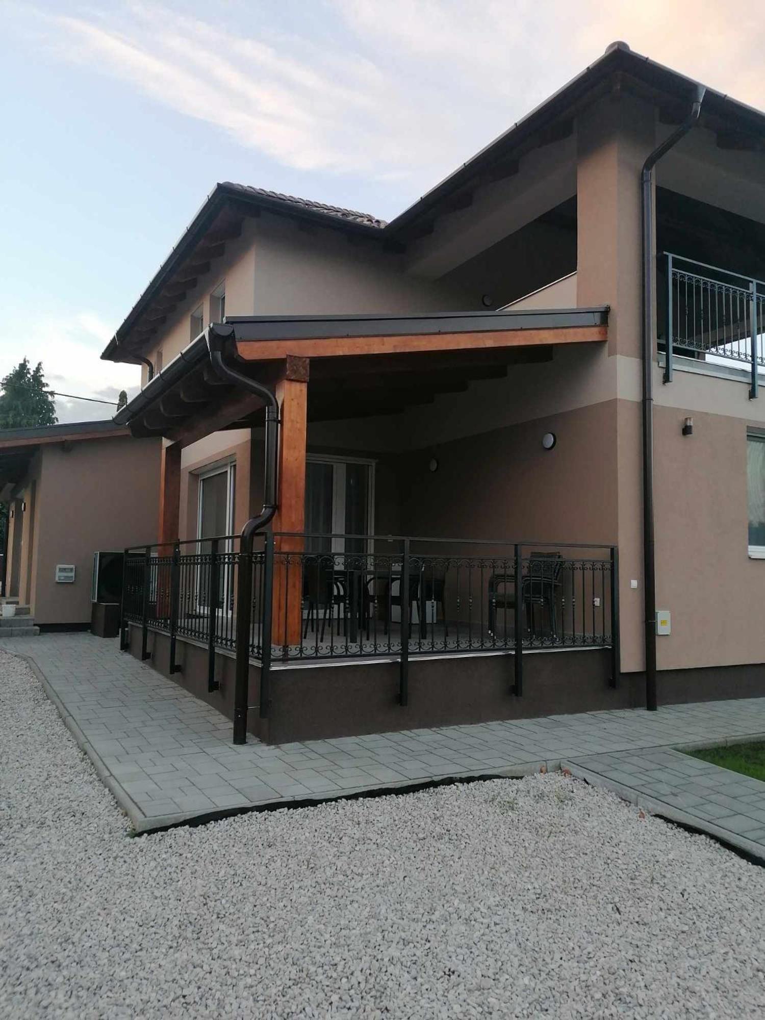Villa Leona view 4