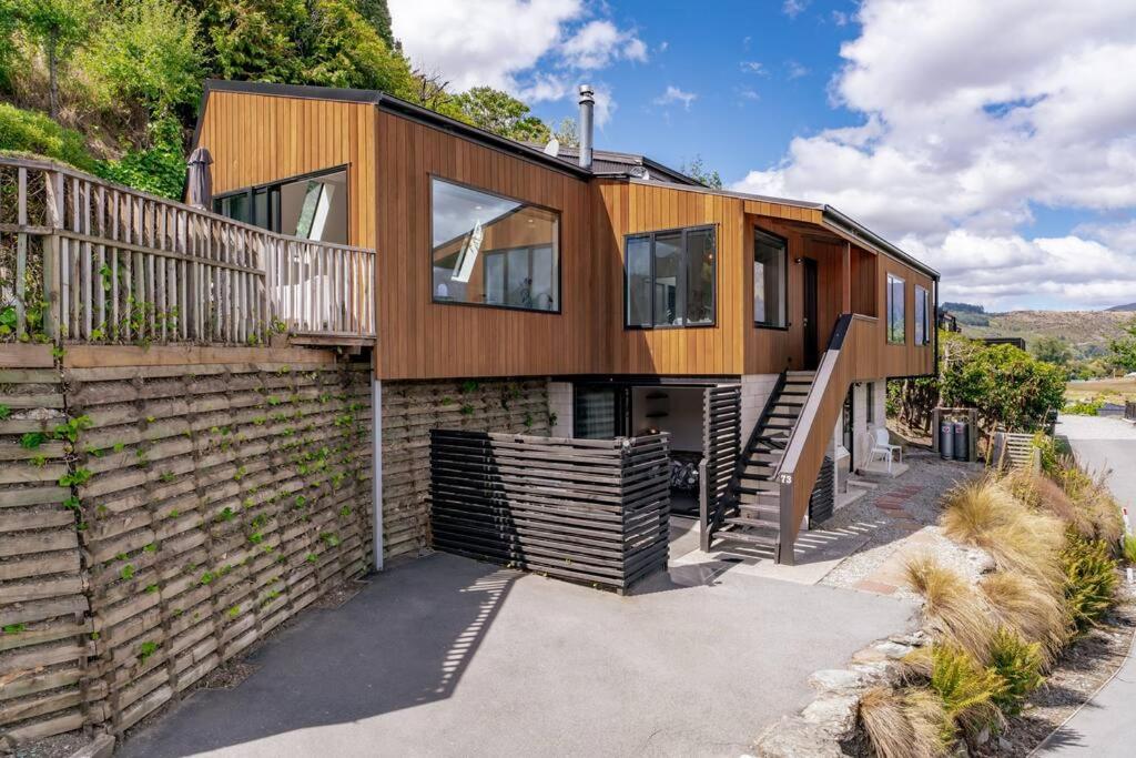 Tranquil 5-Bedroom Retreat