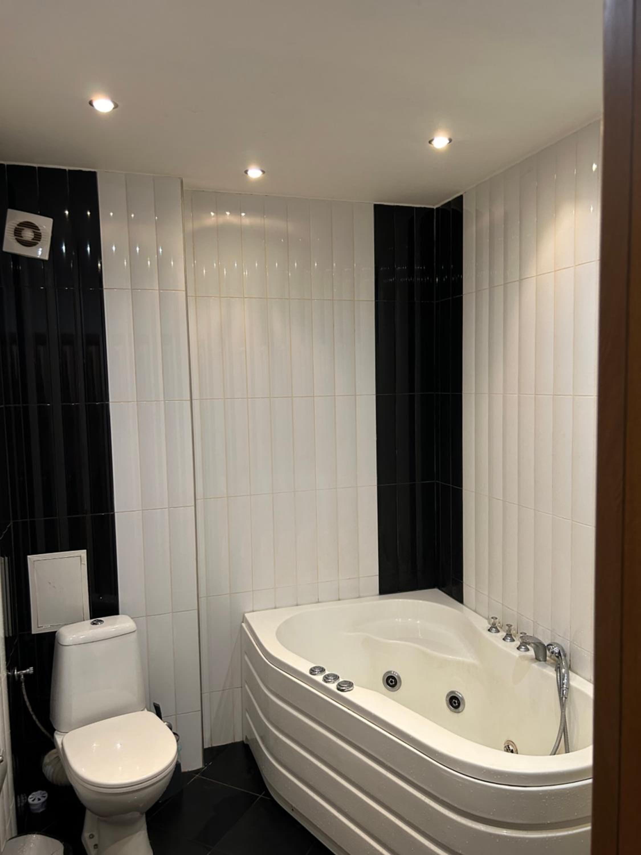 Victoria Hotel Rooms & Victoria Apartment Veliko Tarnovo - Image 3