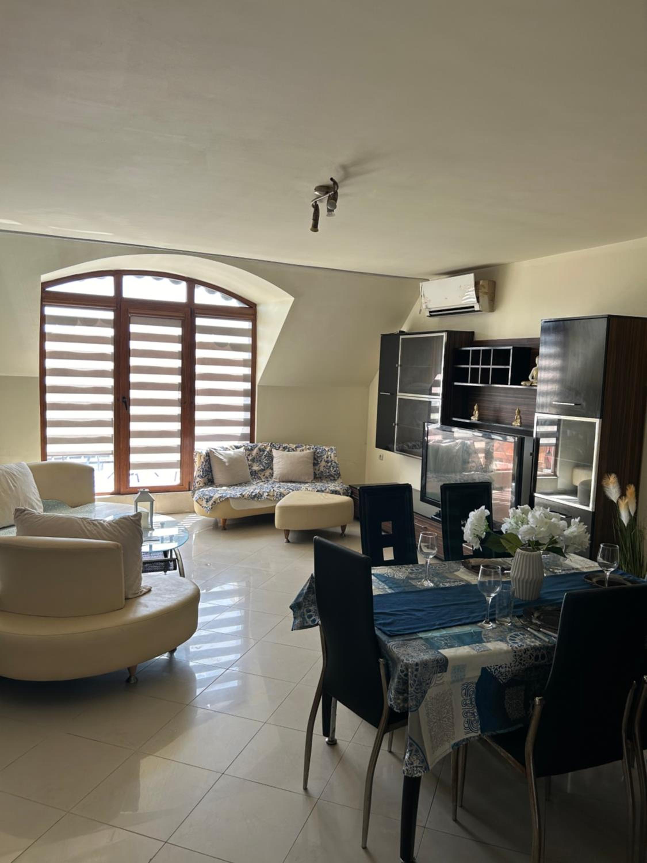 Victoria Hotel Rooms & Victoria Apartment Veliko Tarnovo