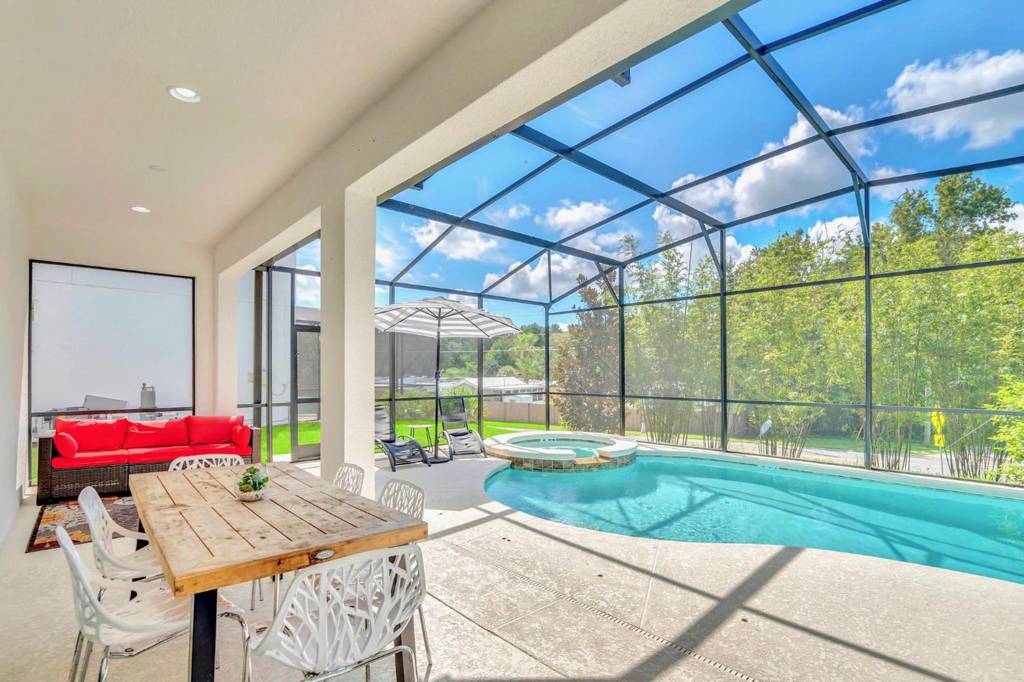 5BR Family Home with Pool & Hot Tub Near Disney view 4