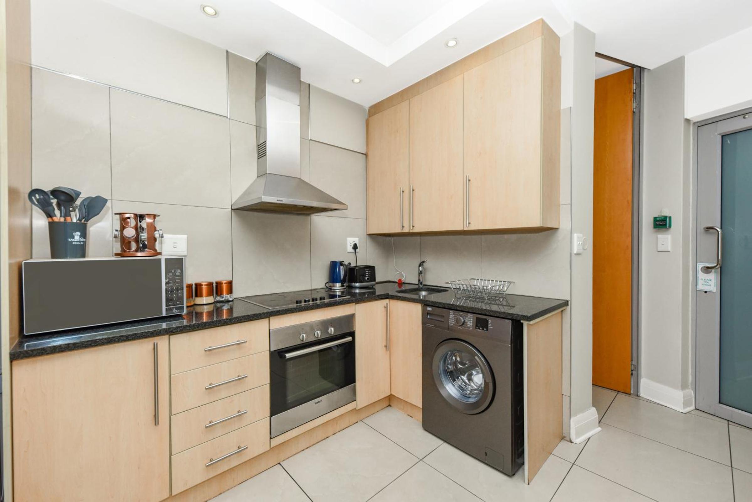 Hydro Park Residences in Sandton WITH GENERATOR