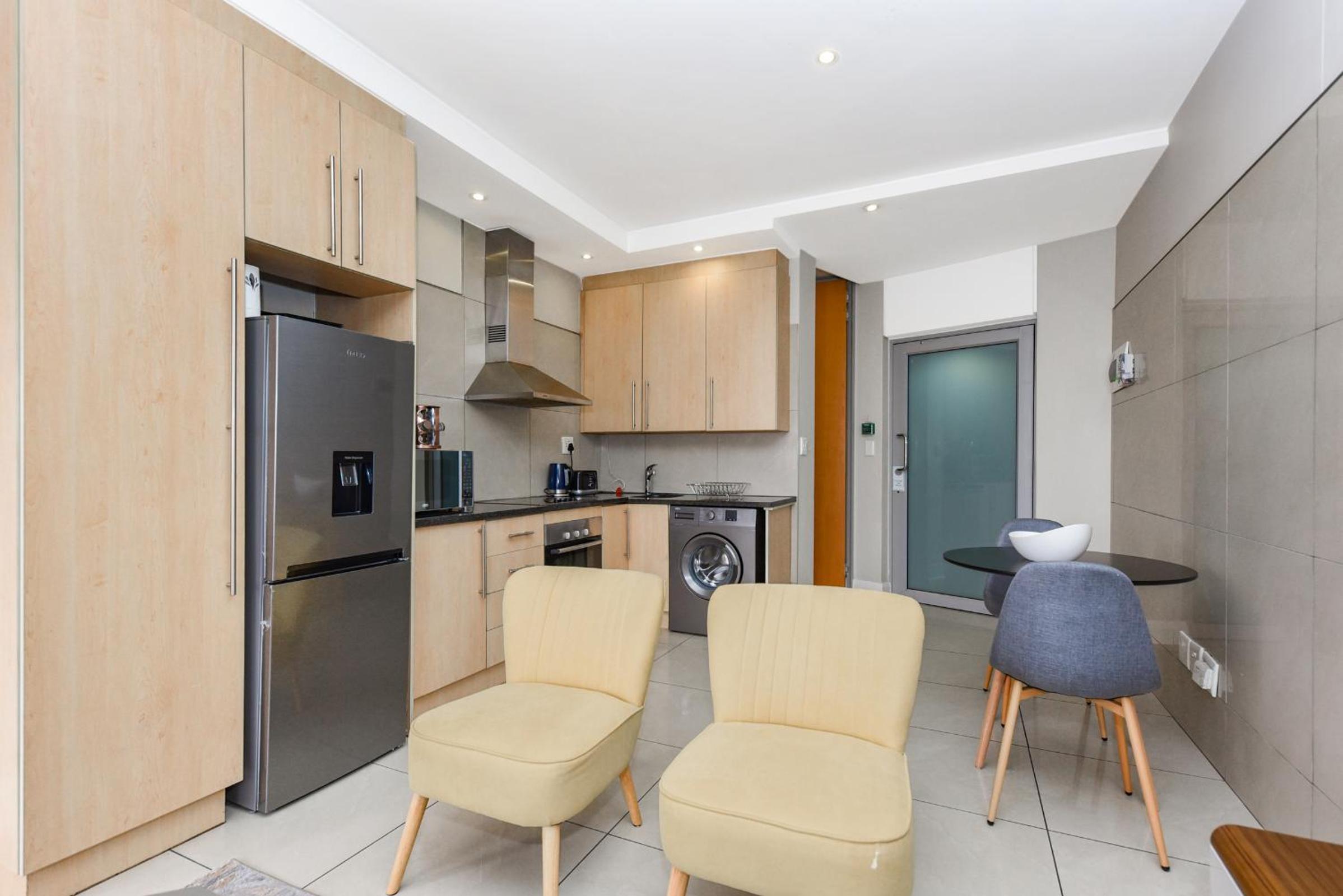 Hydro Park Residences in Sandton WITH GENERATOR