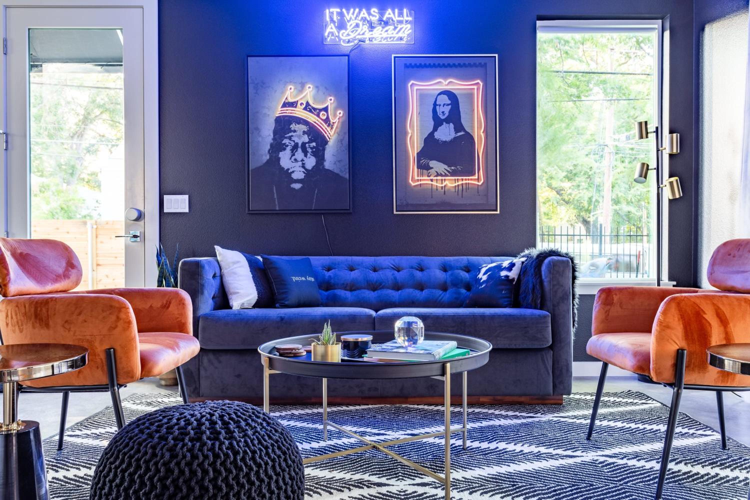 lounge