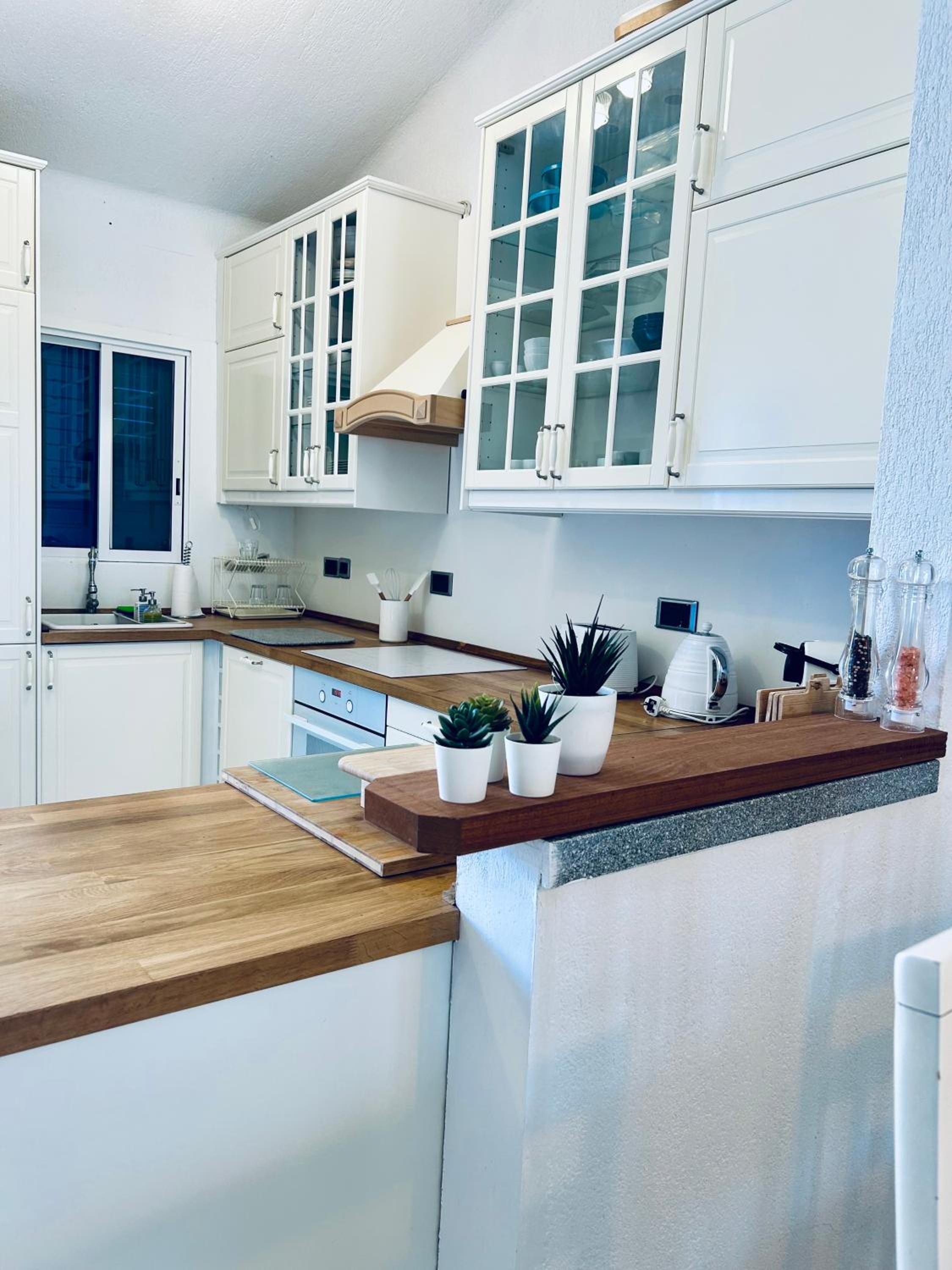 Mediterranean Sunset 2 bedroom bungalow with breathtaking sea views