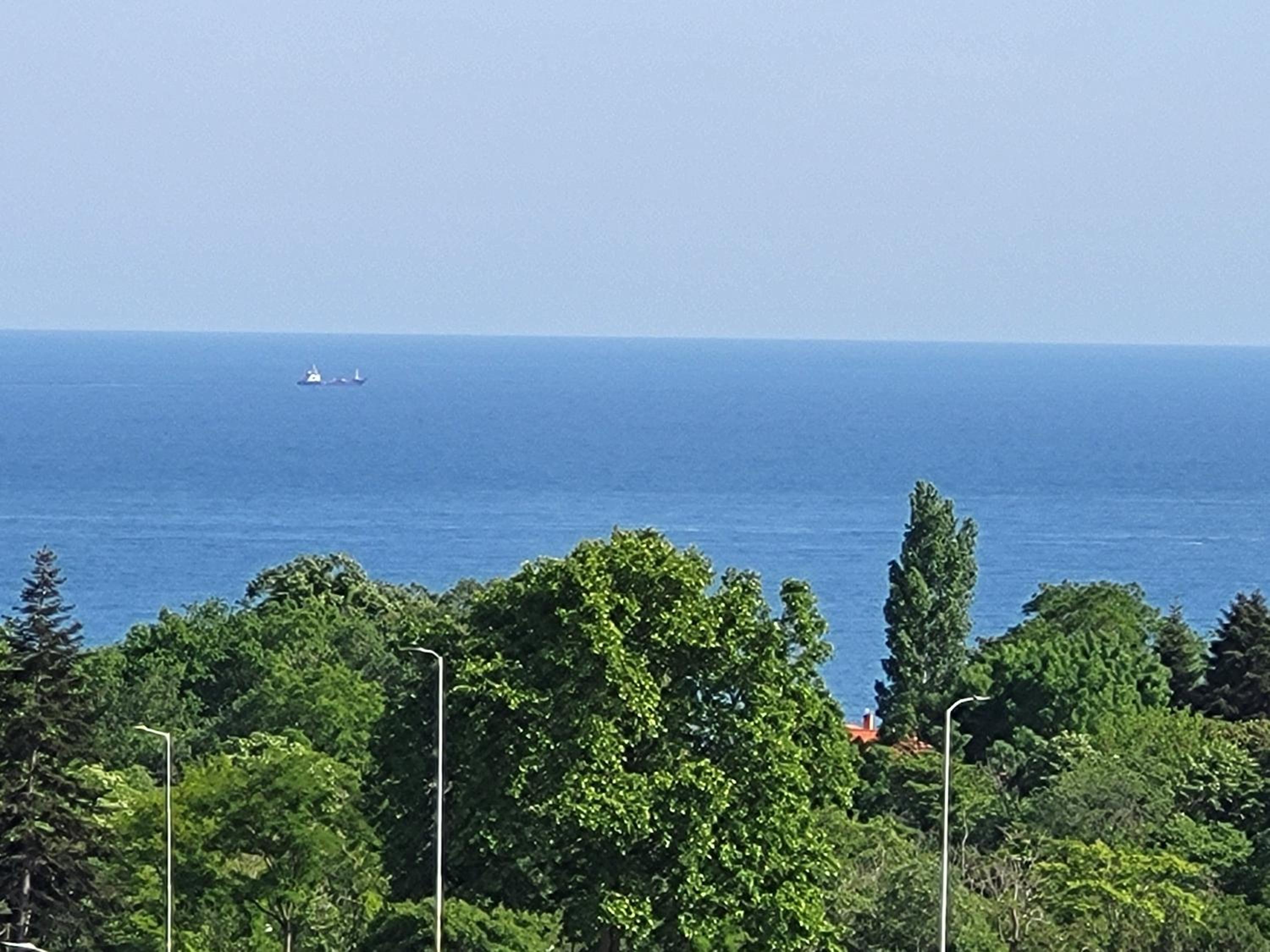 Sea view luxury appartment-parking
