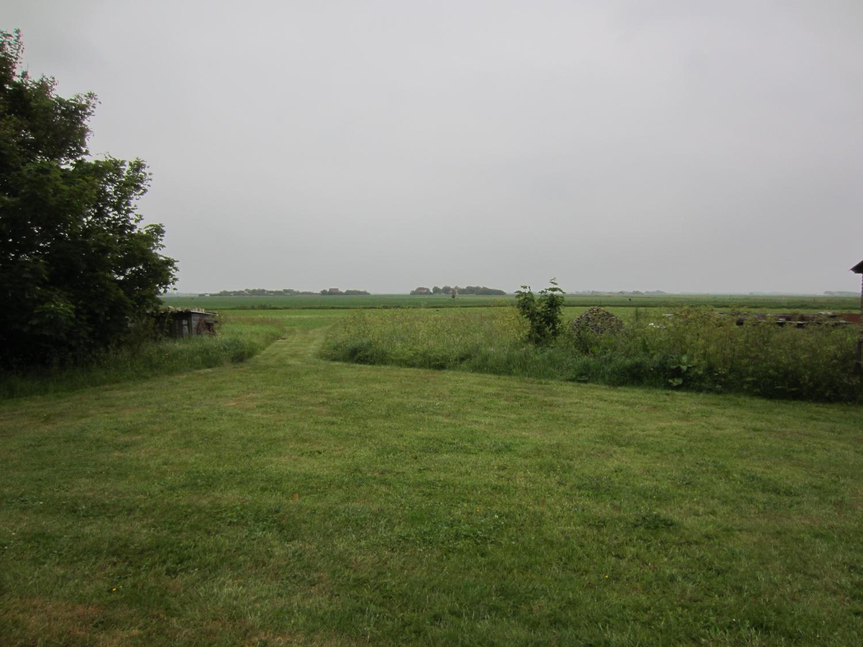 Photo 33