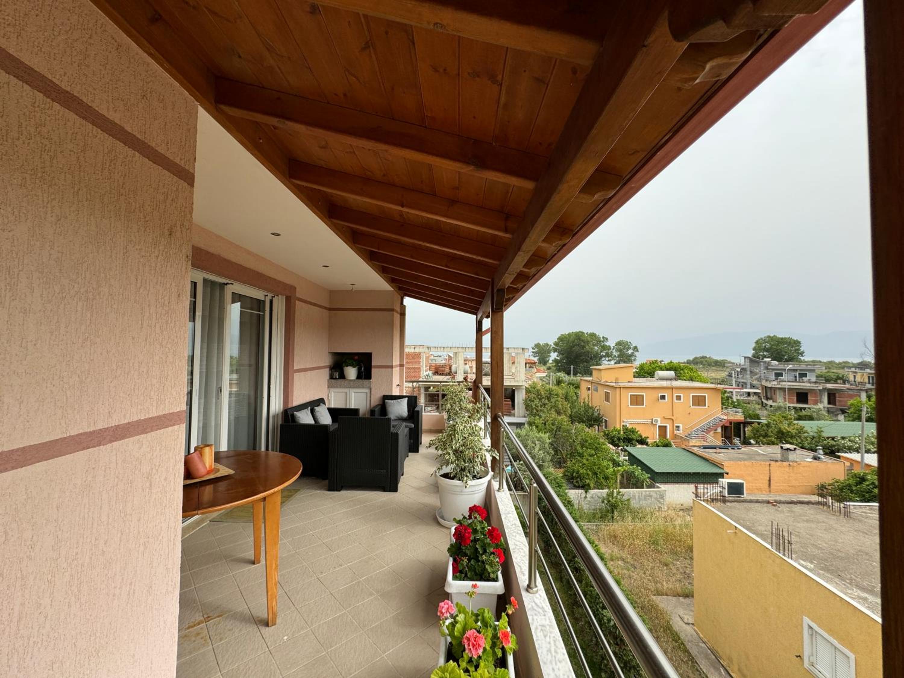 Nadi Penthouse with sea view