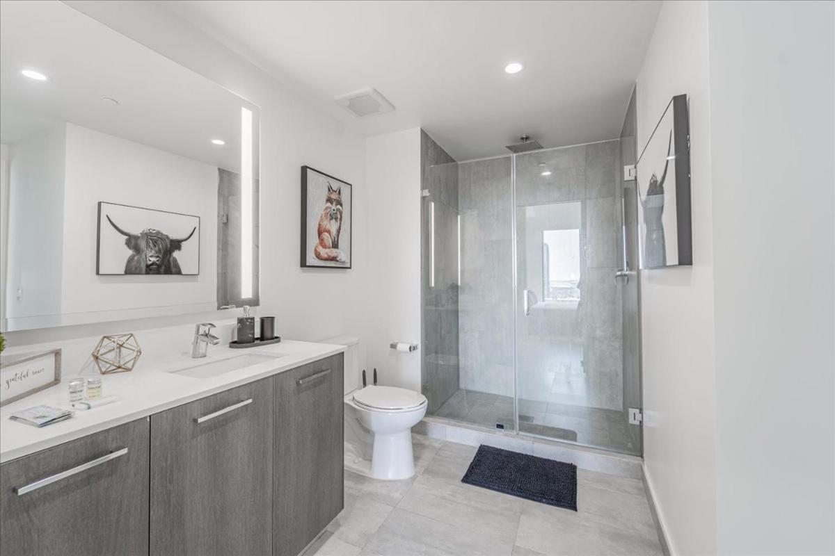 Devereaux Miami 2 Bedroom, 1 Bedroom, and Studio Condos with Balconies