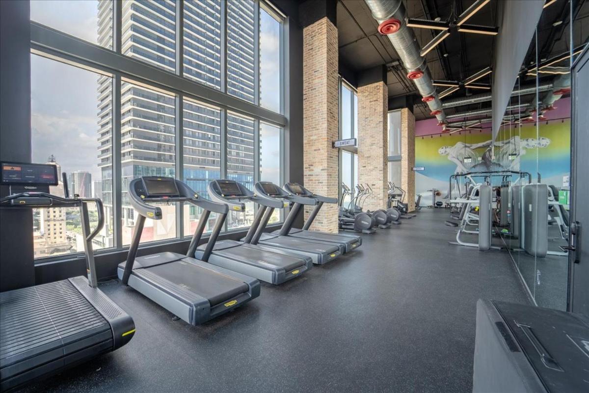 Devereaux Miami 2 Bedroom, 1 Bedroom, and Studio Condos with Balconies