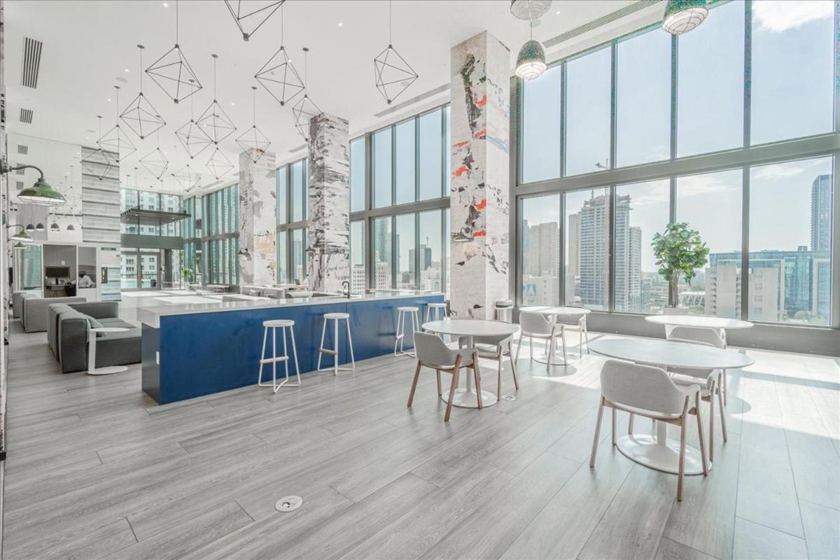 Devereaux Miami 2 Bedroom, 1 Bedroom, and Studio Condos with Balconies