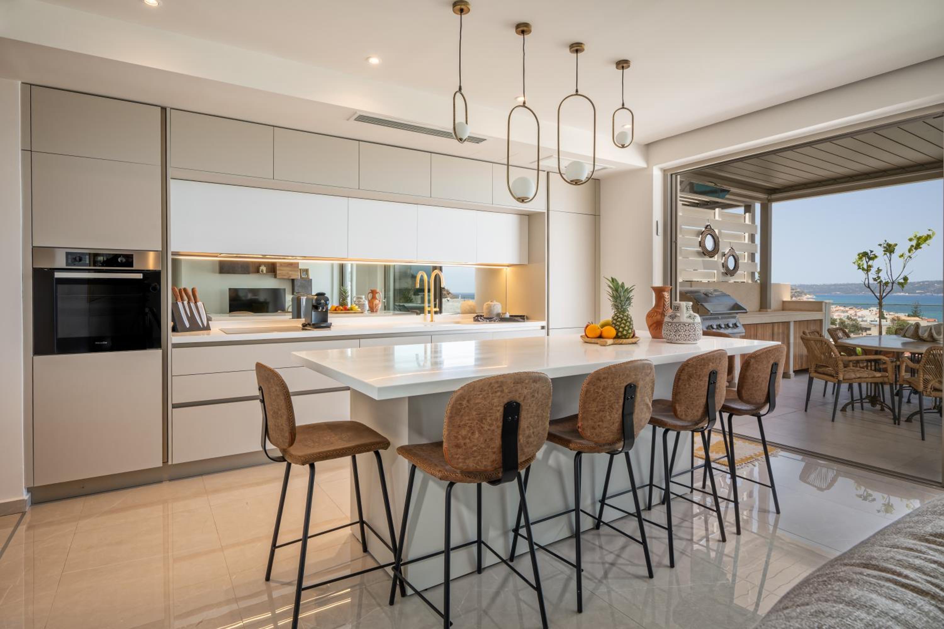 AmphiMatrion Luxury Residence