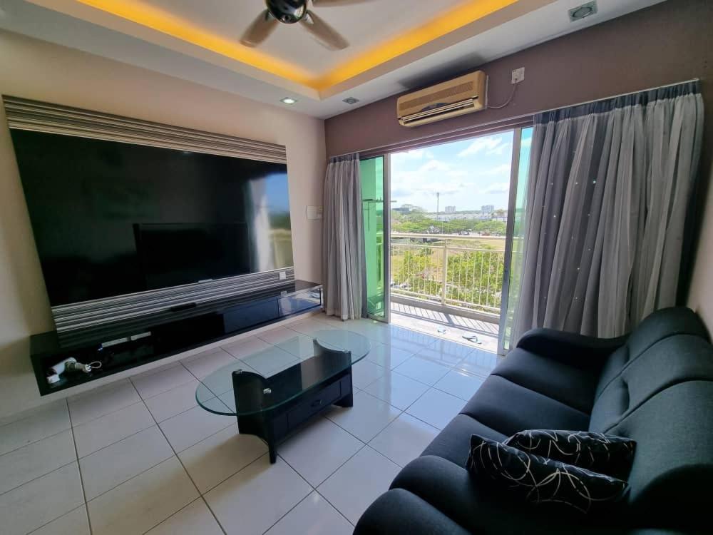 IJM Utama Court My Sweet Home photo 8
