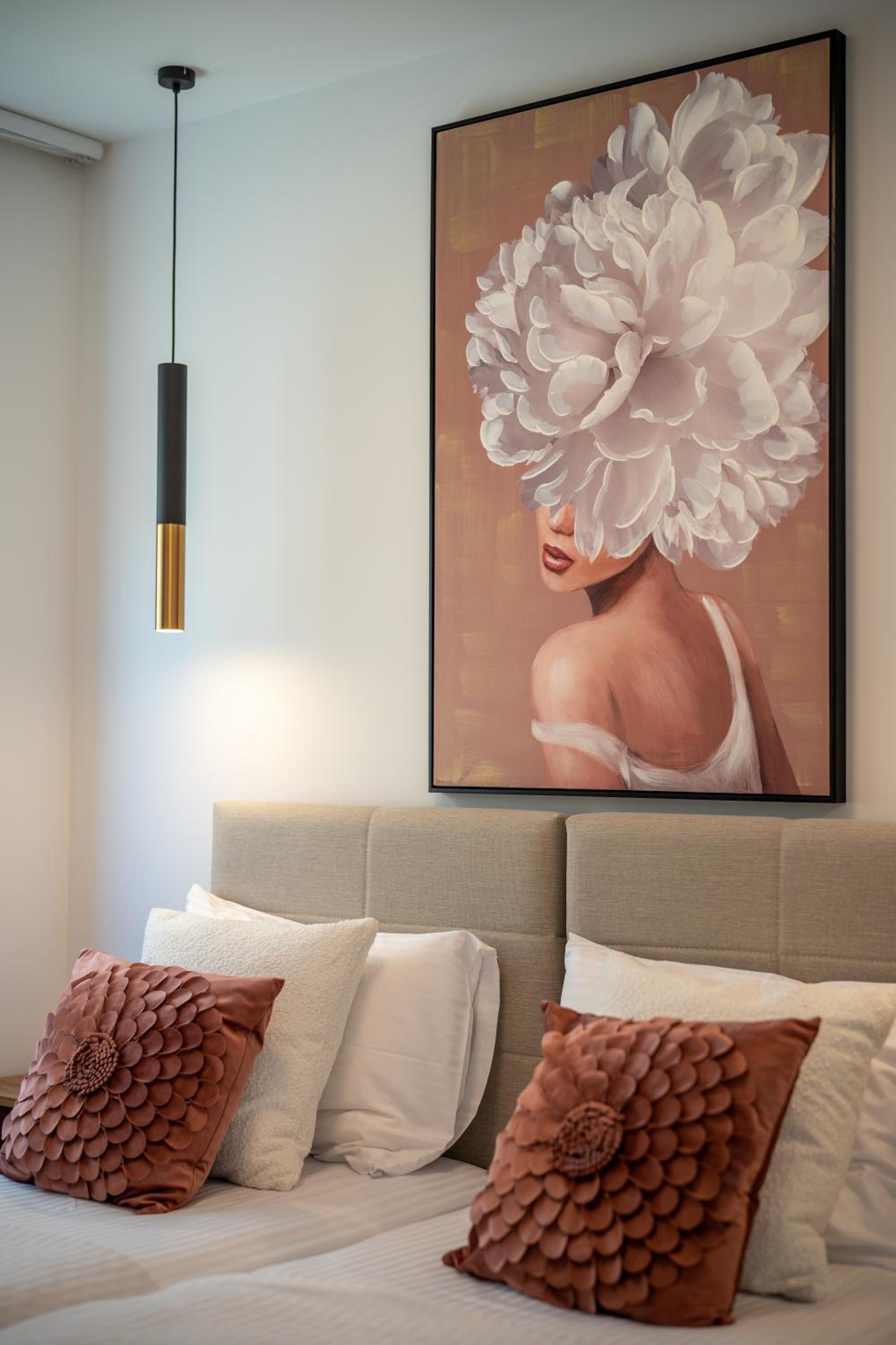 AmphiMatrion Luxury Residence