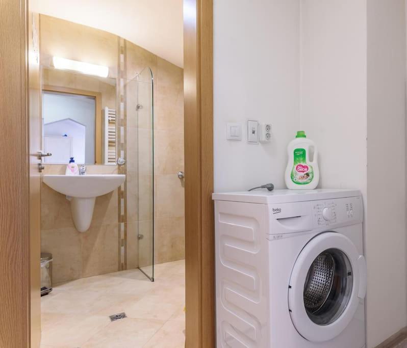 EleganceView Apartment- 3 Bedrooms