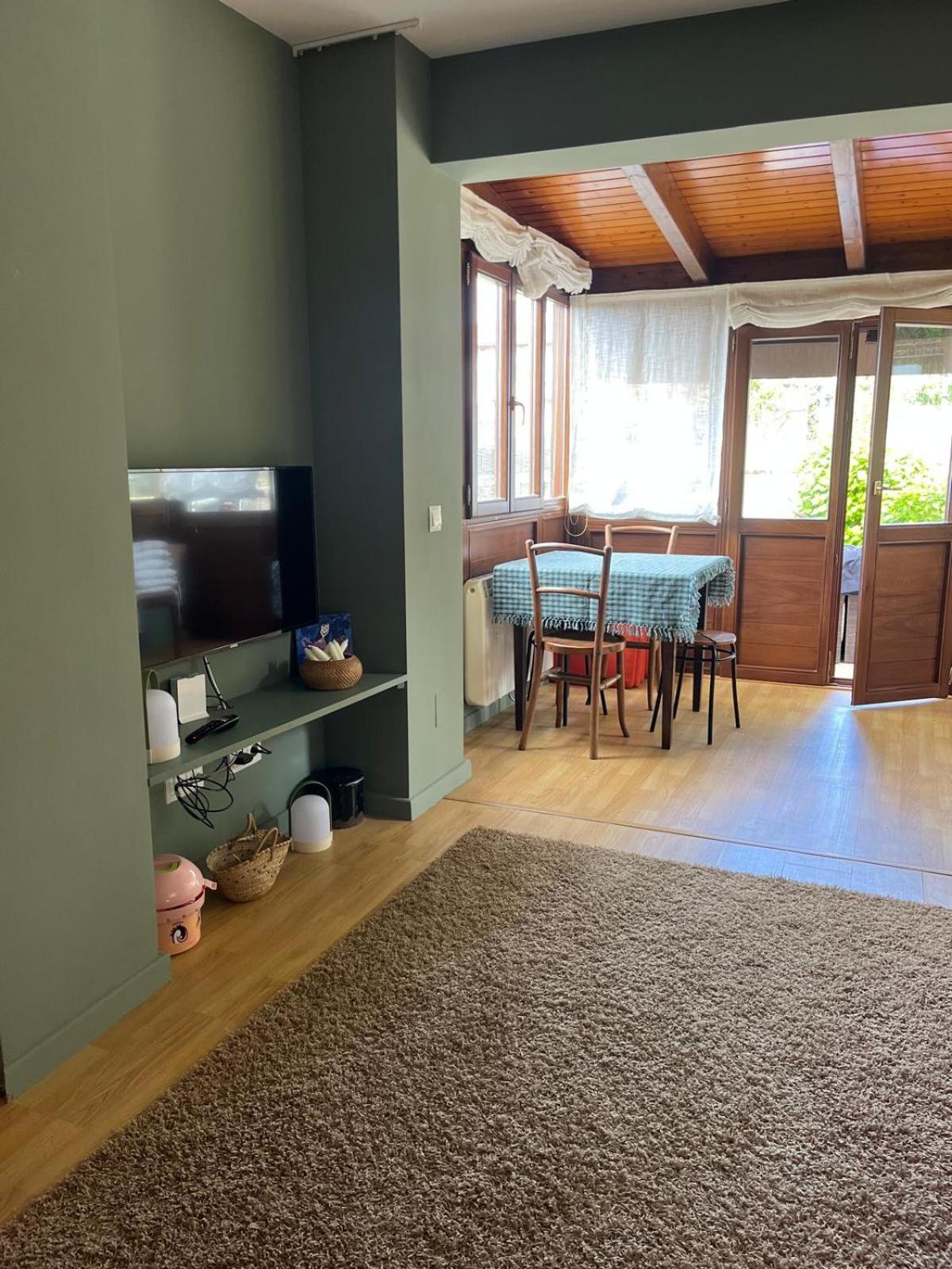 Casa con jardín cerca de las playas de llanes