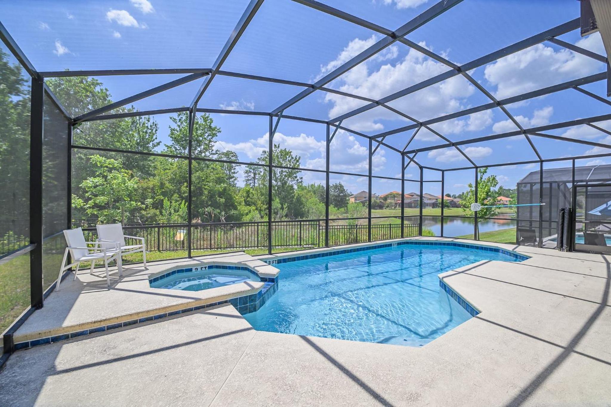 Upstay 9BR Disney Retreat w Pool, BBQ & Hot Tub