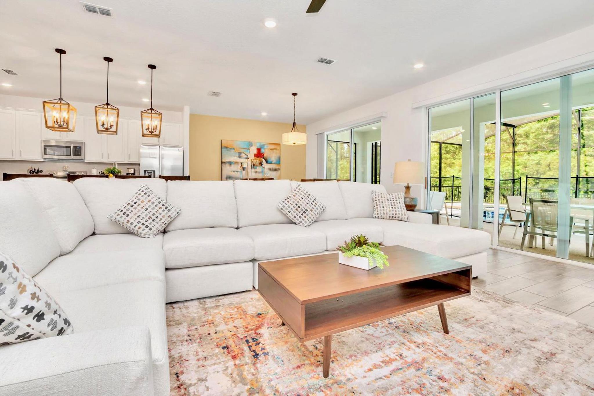Upstay 9BR Disney Retreat w Pool, BBQ & Hot Tub