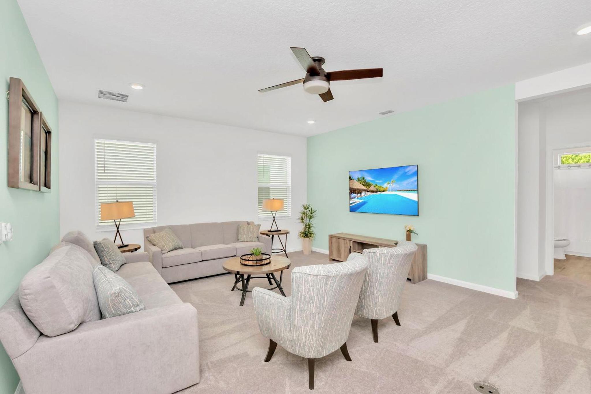 Upstay 9BR Disney Retreat w Pool, BBQ & Hot Tub