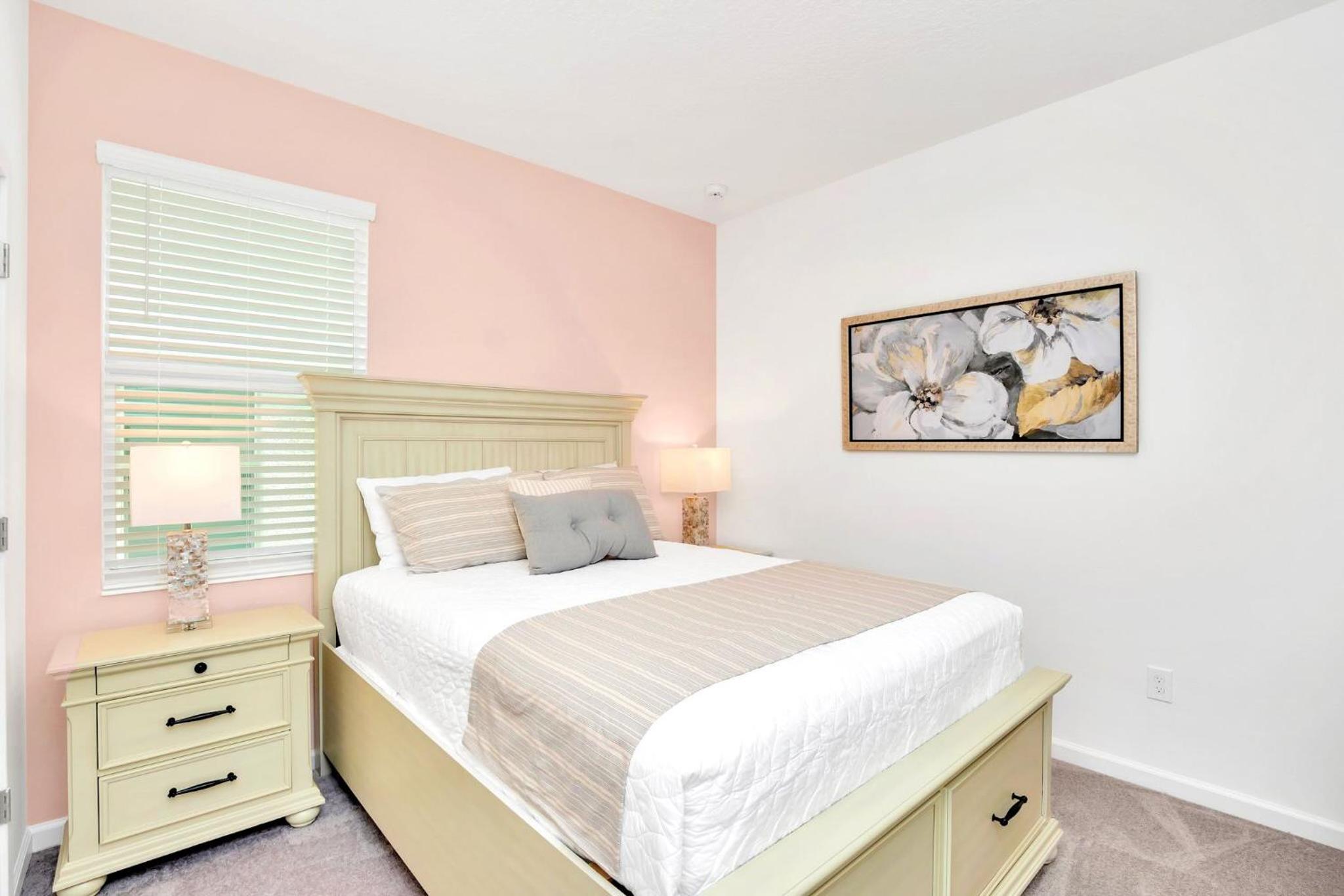 Upstay 9BR Disney Retreat w Pool, BBQ & Hot Tub